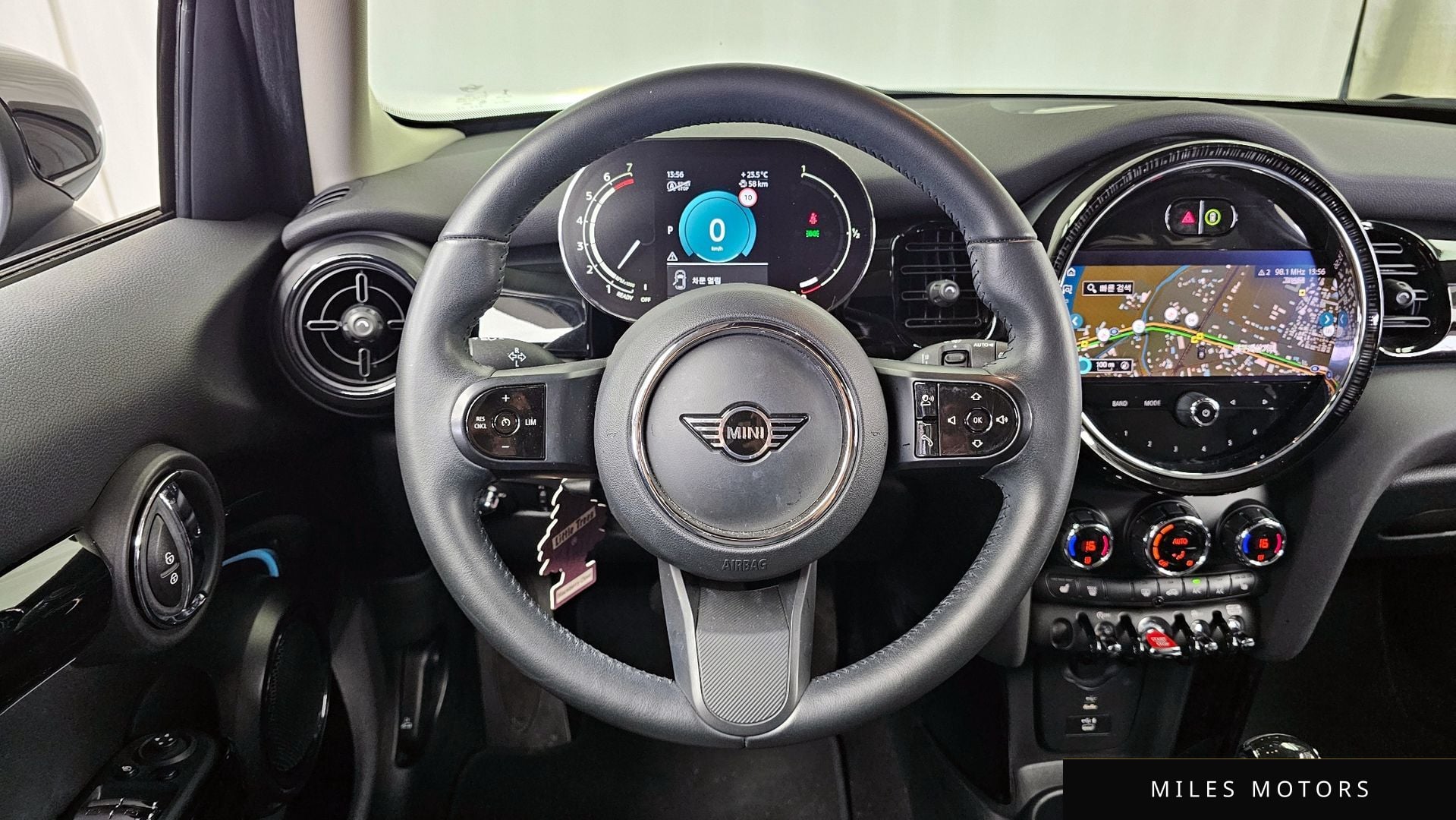 MINI 쿠퍼 2022 — миниатюра 13