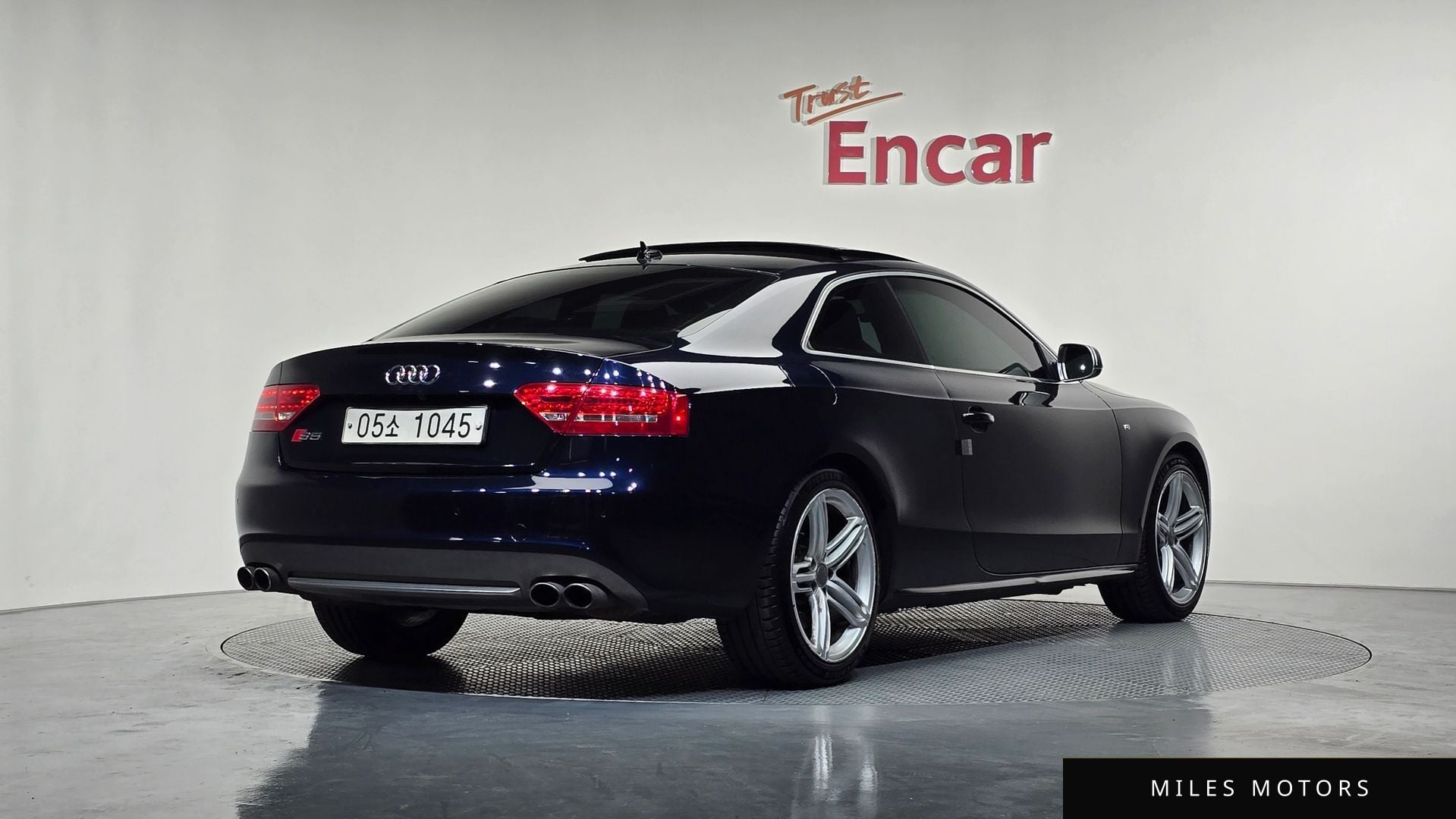 Audi S5 2011 — миниатюра 2
