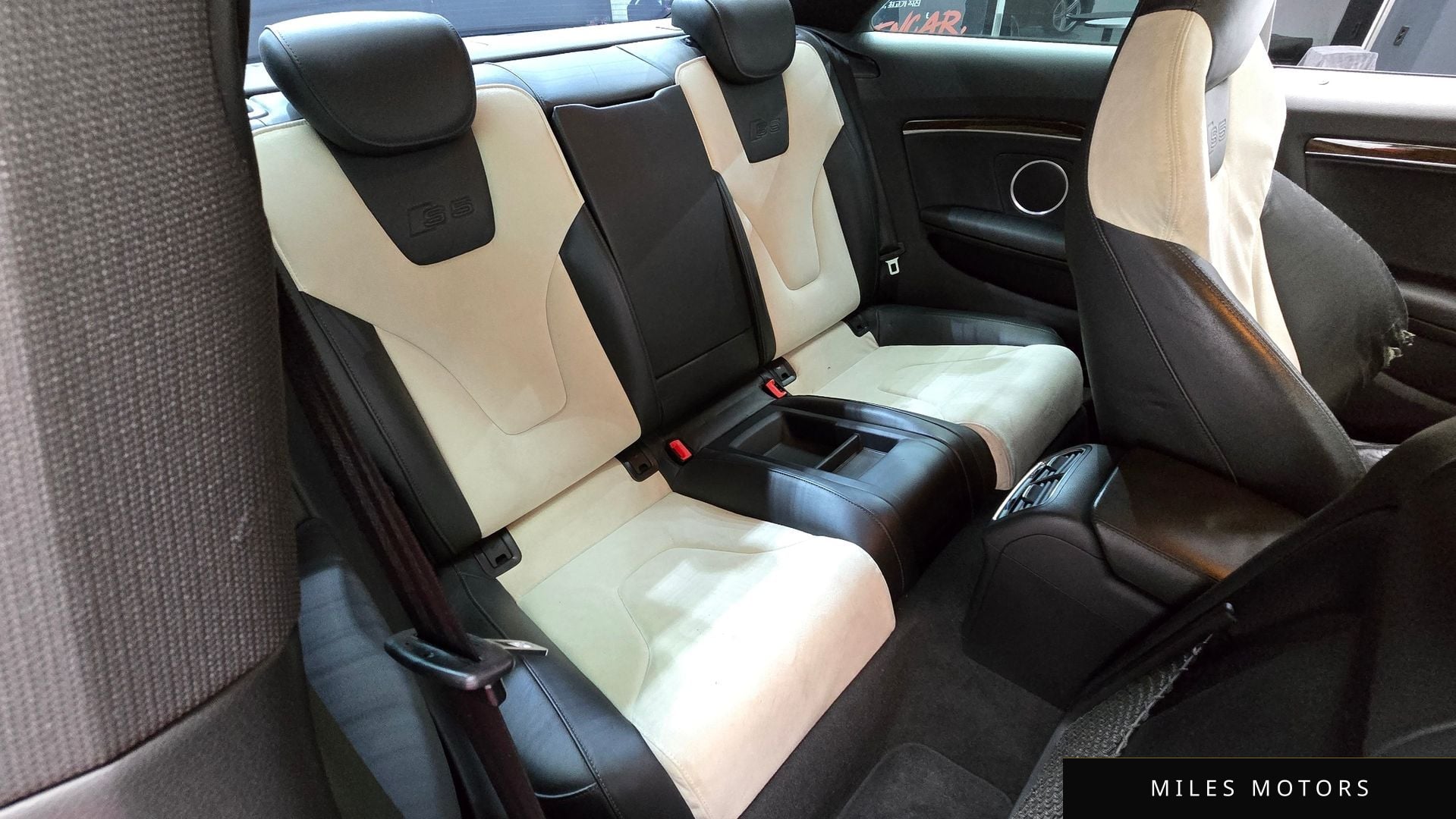 Audi S5 2011 — миниатюра 11
