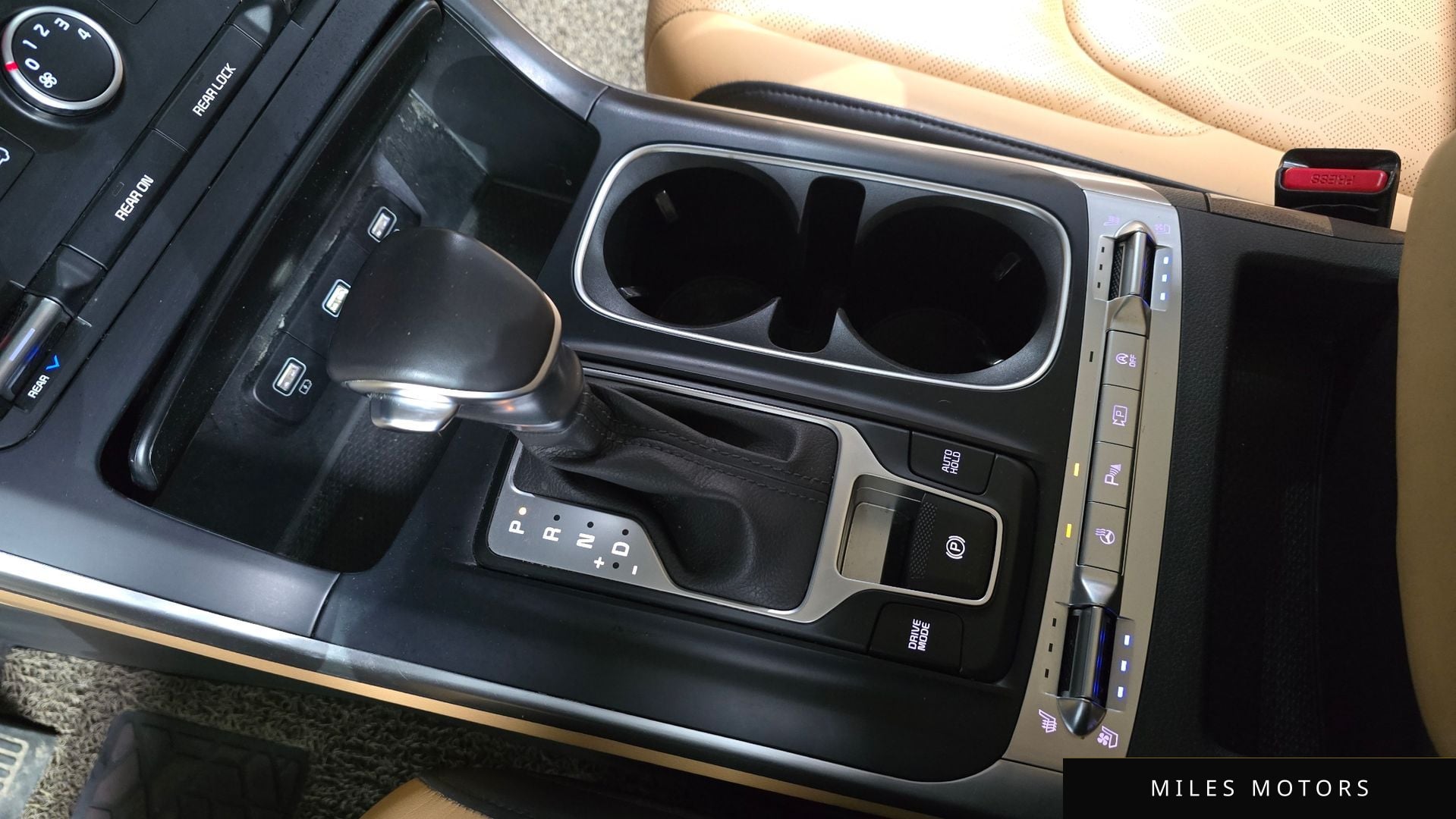 Kia Carnival 2022 — миниатюра 11
