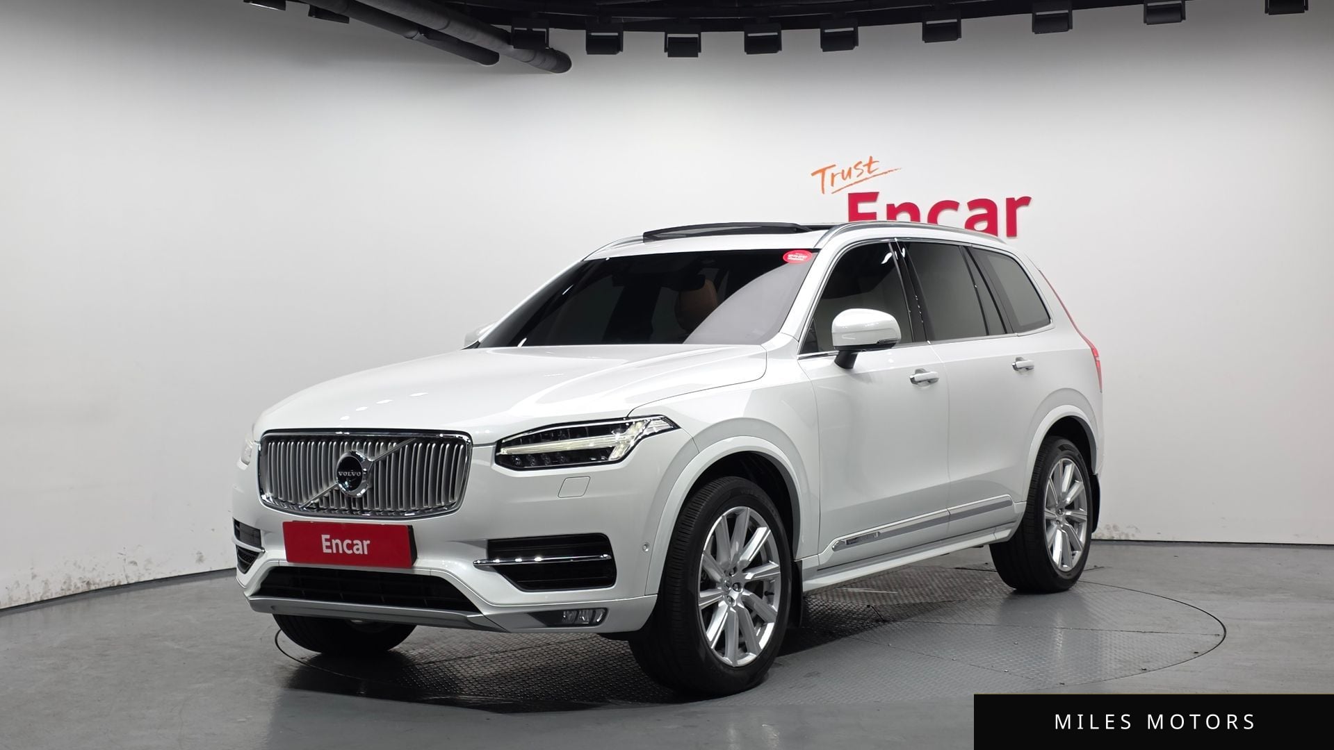 Volvo XC90 2019 — фото 1 из 12