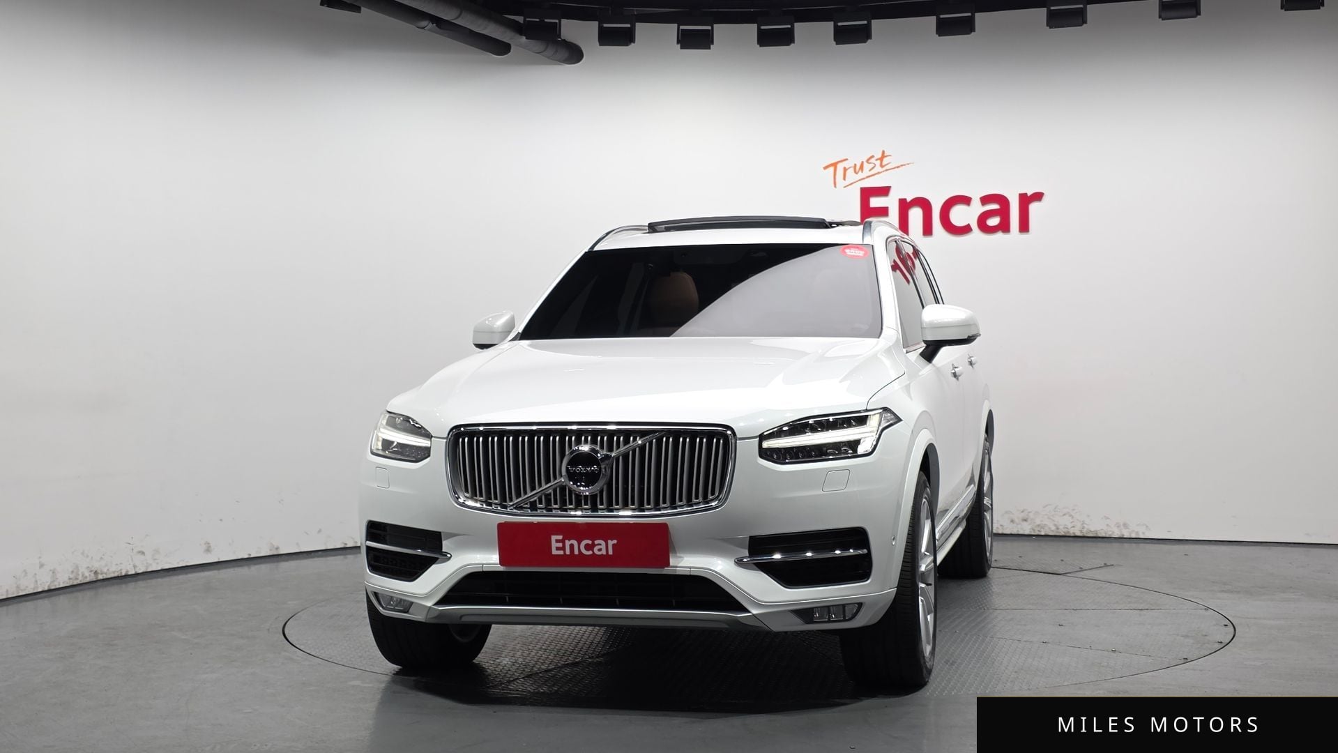 Volvo XC90 2019 — миниатюра 3