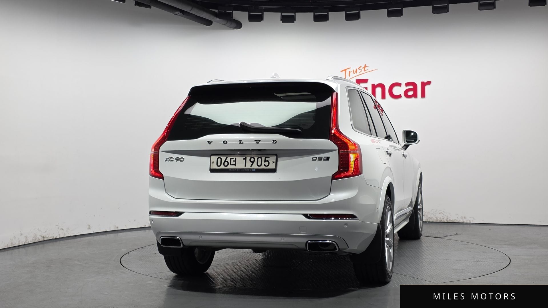 Volvo XC90 2019 — миниатюра 4