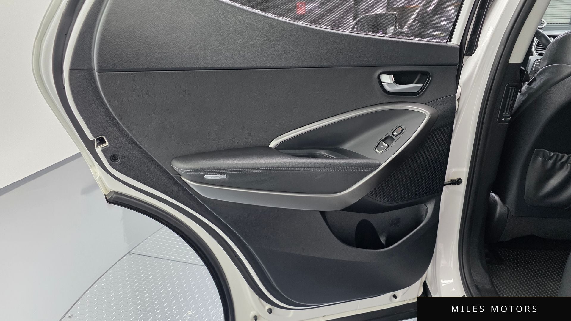 Hyundai Santafe 2016 — миниатюра 14