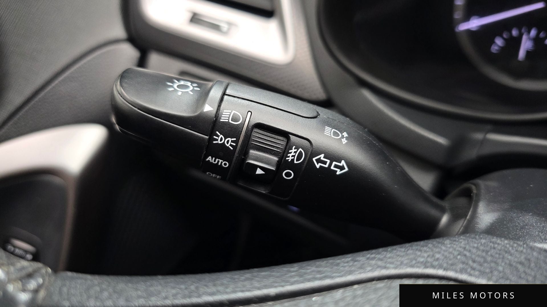 Hyundai Santafe 2016 — миниатюра 31