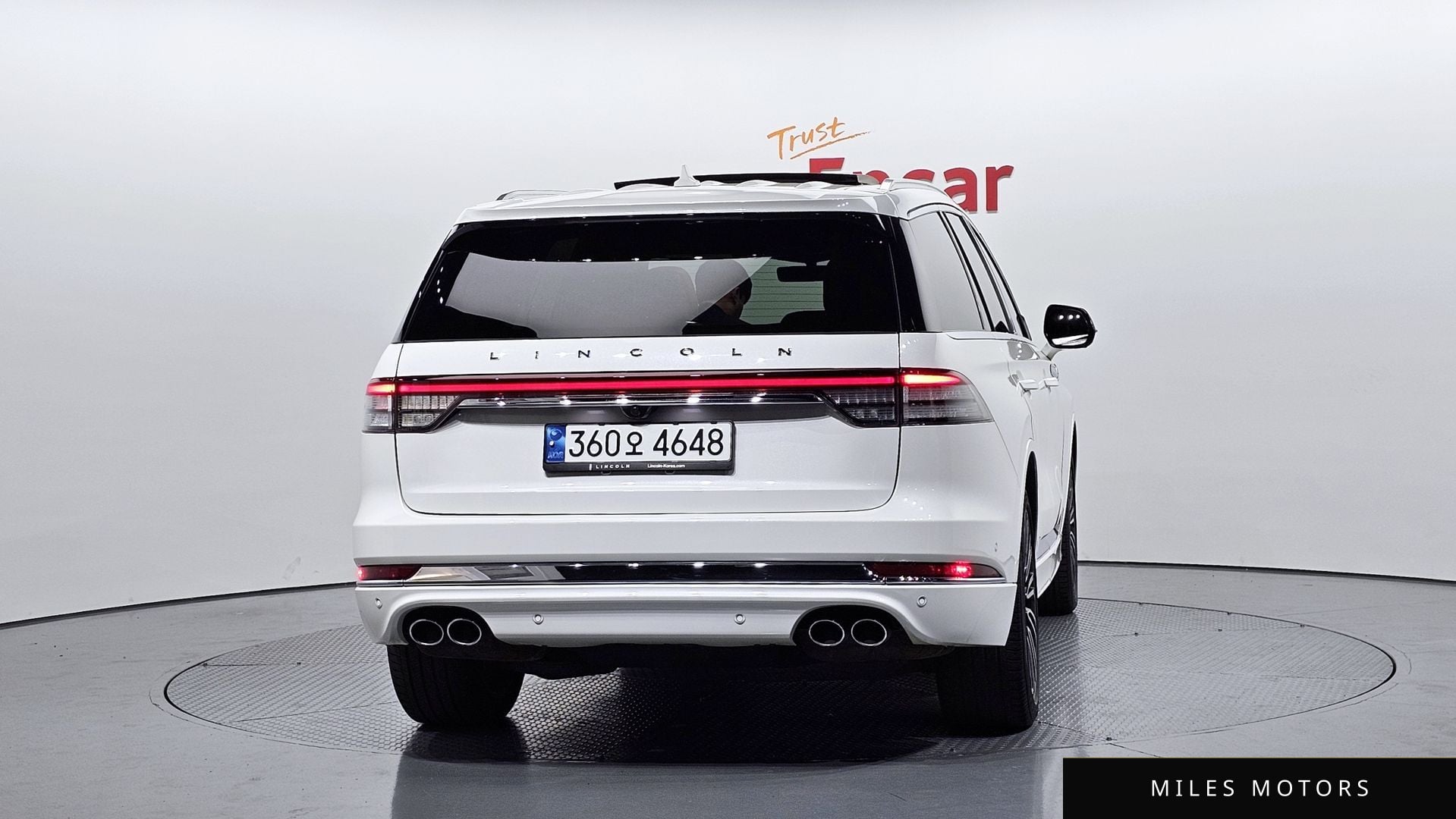 Lincoln Aviator 2023 — миниатюра 4