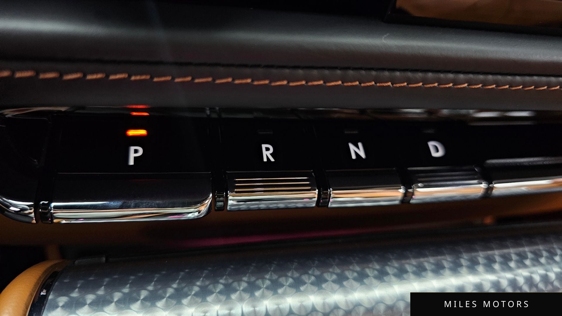 Lincoln Aviator 2023 — миниатюра 9
