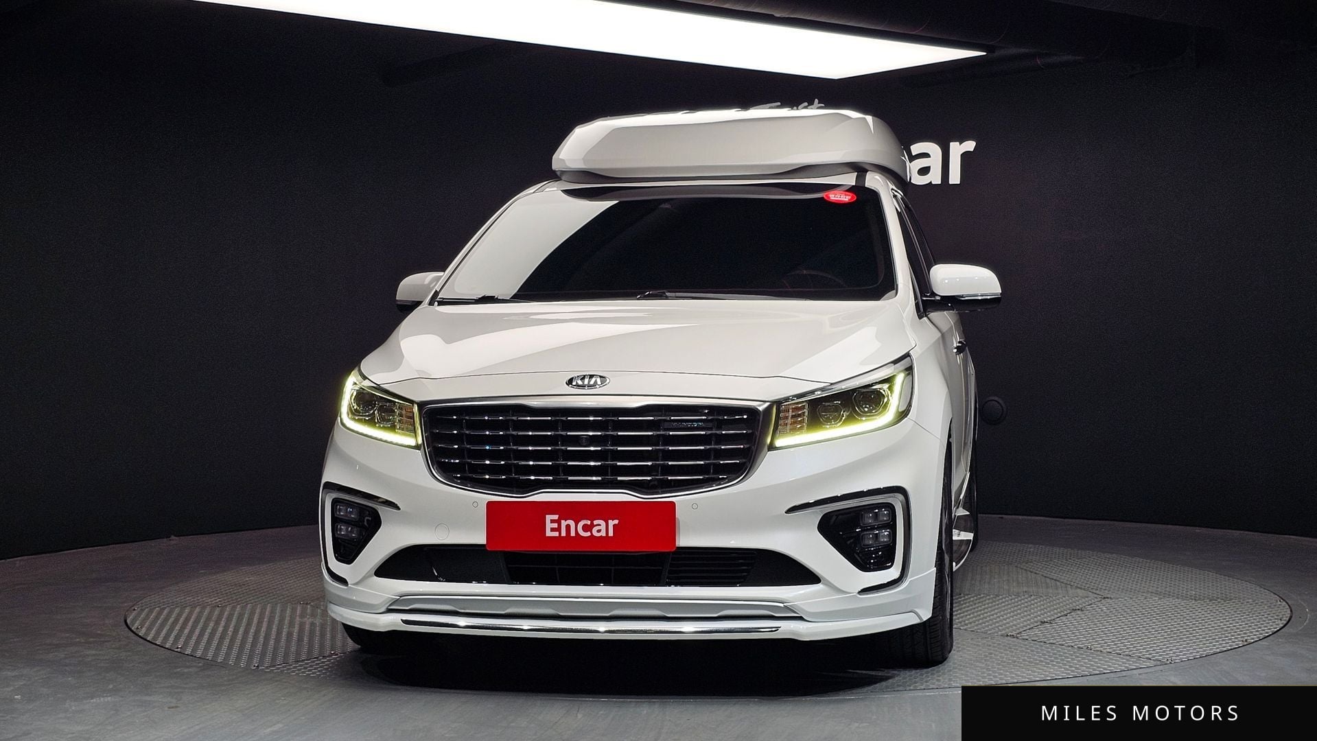 Kia Canival 2020 — миниатюра 3