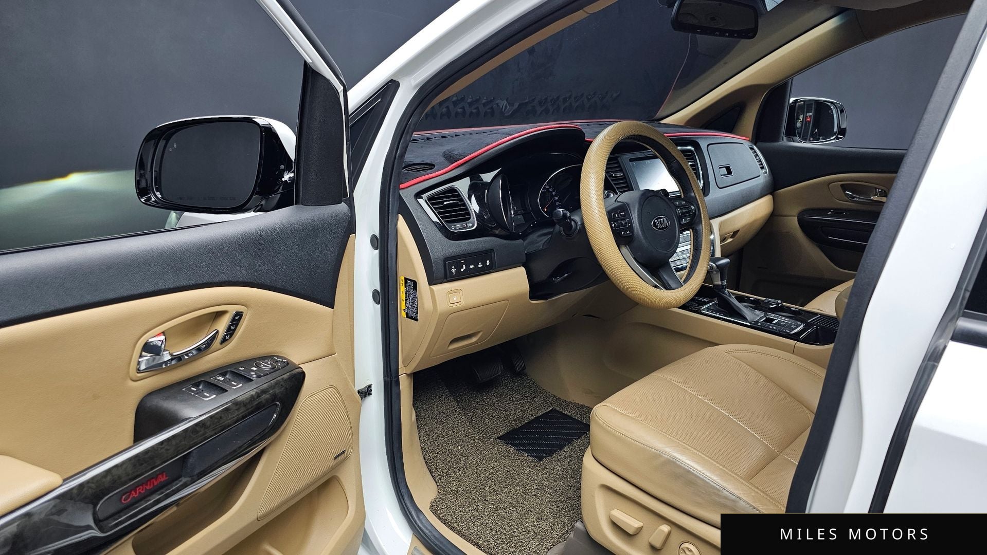 Kia Canival 2020 — миниатюра 13