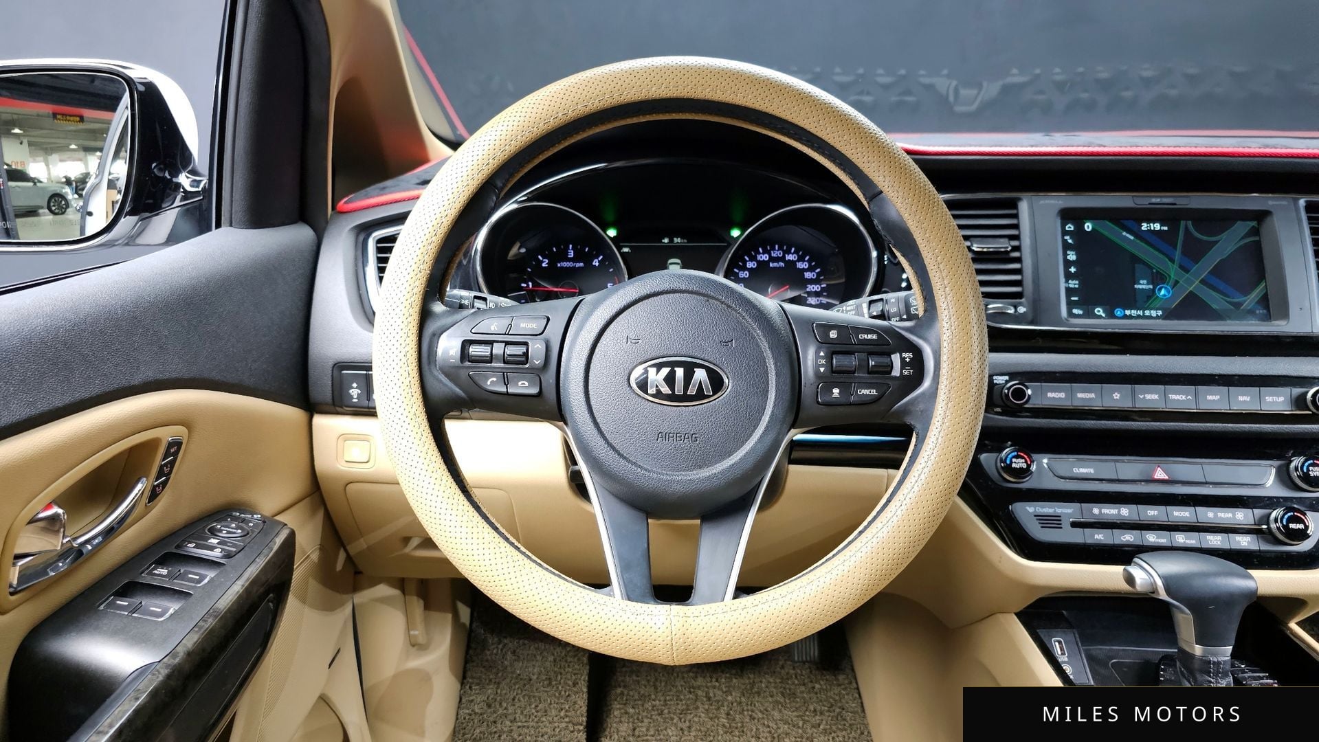 Kia Canival 2020 — миниатюра 19