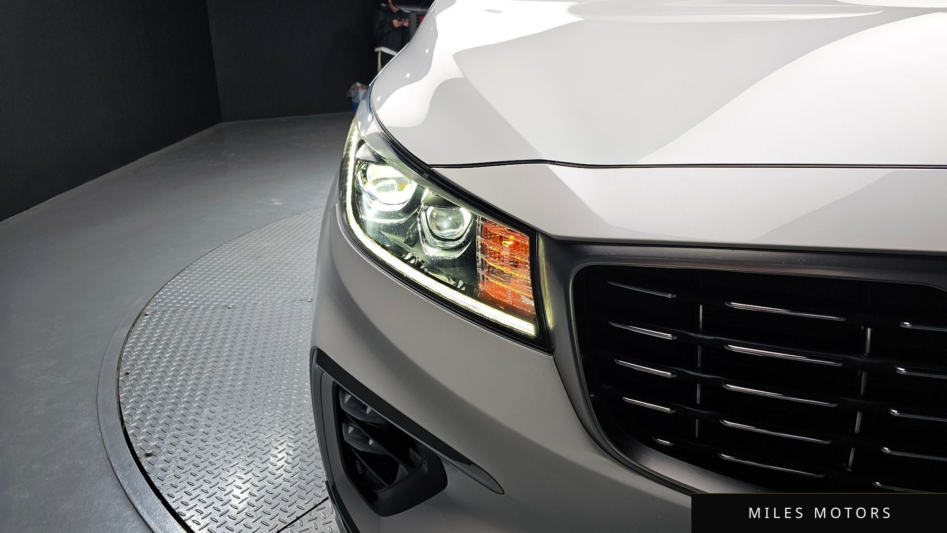 Kia Canival 2020 — миниатюра 8
