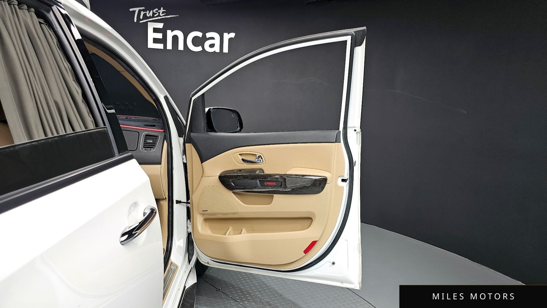 Kia Canival 2020 — миниатюра 15