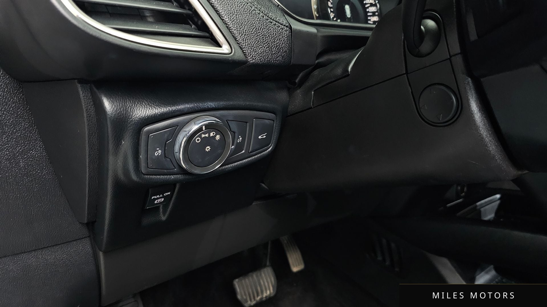 Lincoln MKX 2016 — миниатюра 23
