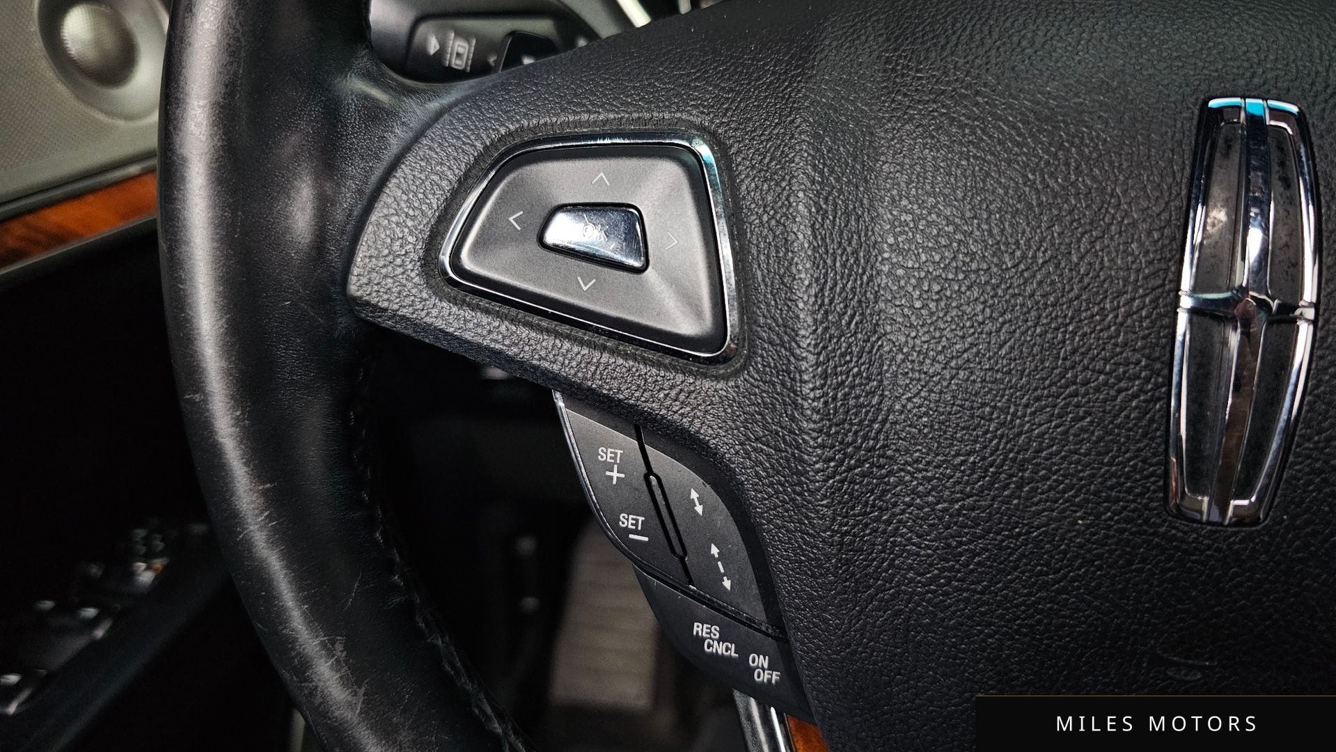Lincoln MKX 2016 — миниатюра 32