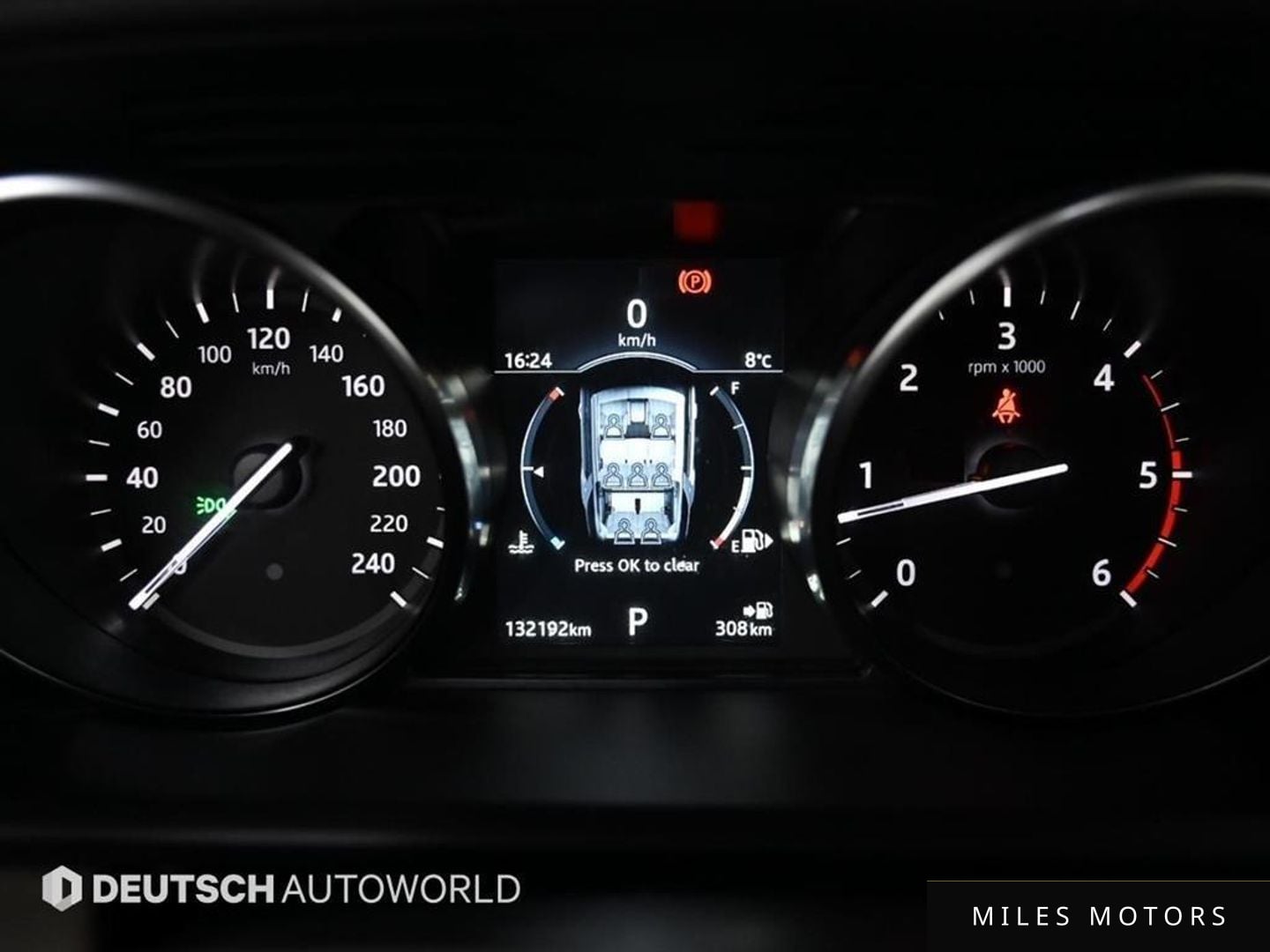 Land Rover Discovery 2018 — миниатюра 7