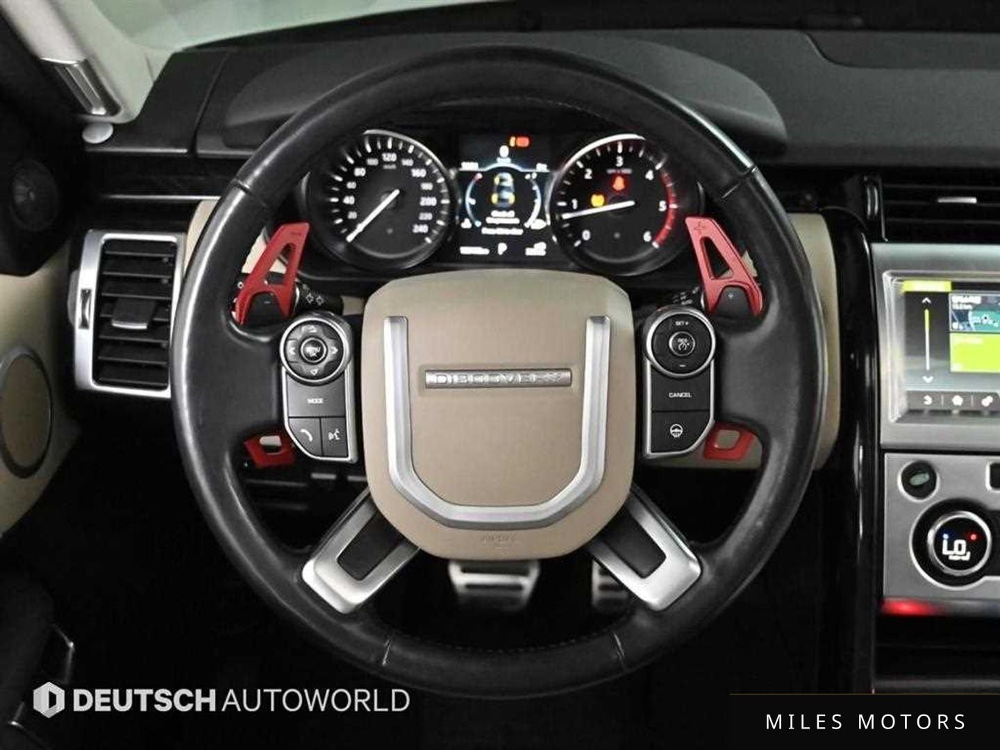 Land Rover Discovery 2018 — миниатюра 13