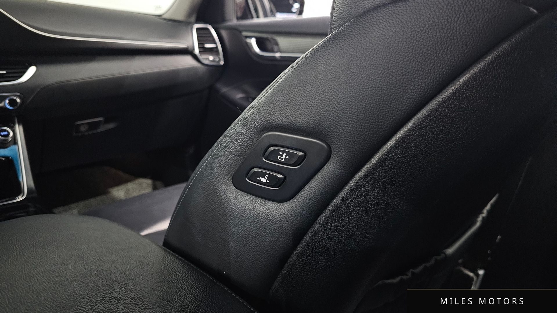 Hyundai 그랜저 IG 2018 — миниатюра 24