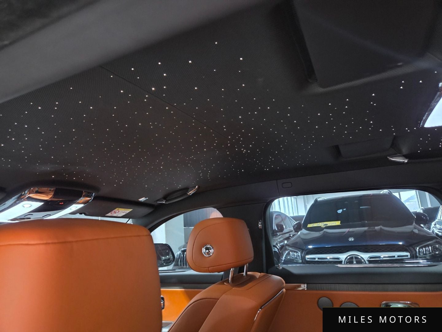 Rolls-Royce 고스트 2023 — миниатюра 22