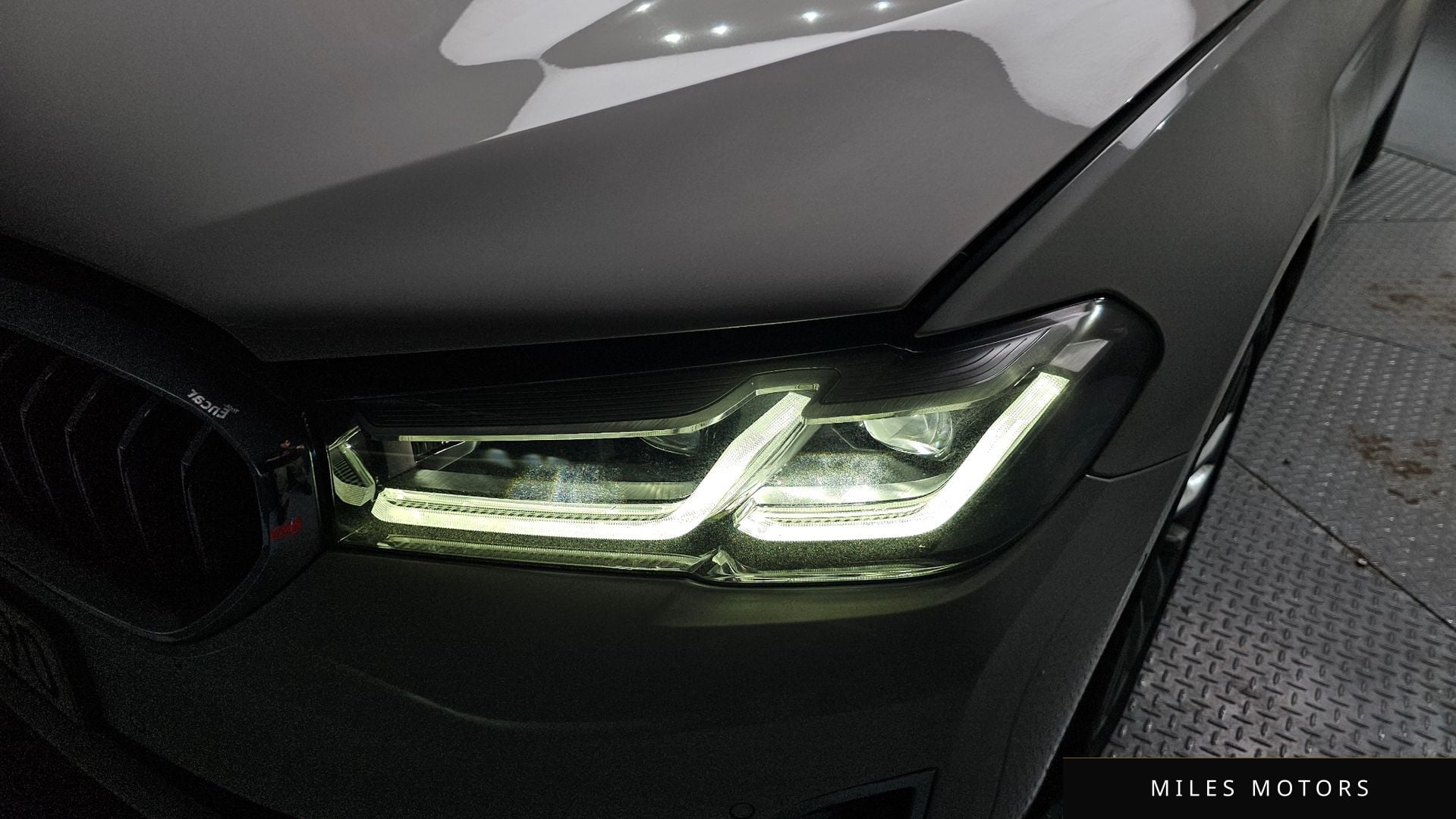 BMW 5 Series (G30) 2021 — миниатюра 8