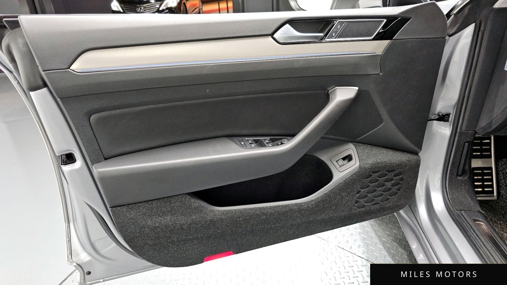 Volkswagen 아테온 2019 — миниатюра 14
