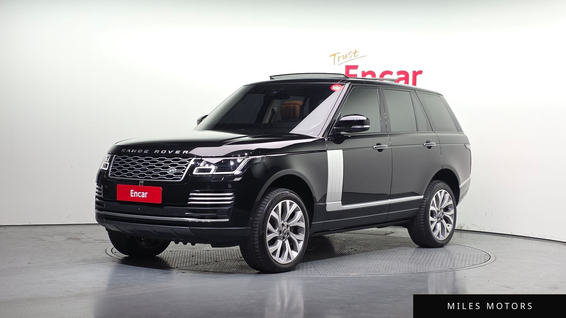 Land Rover Range Rover 2019 — фото 1 из 12