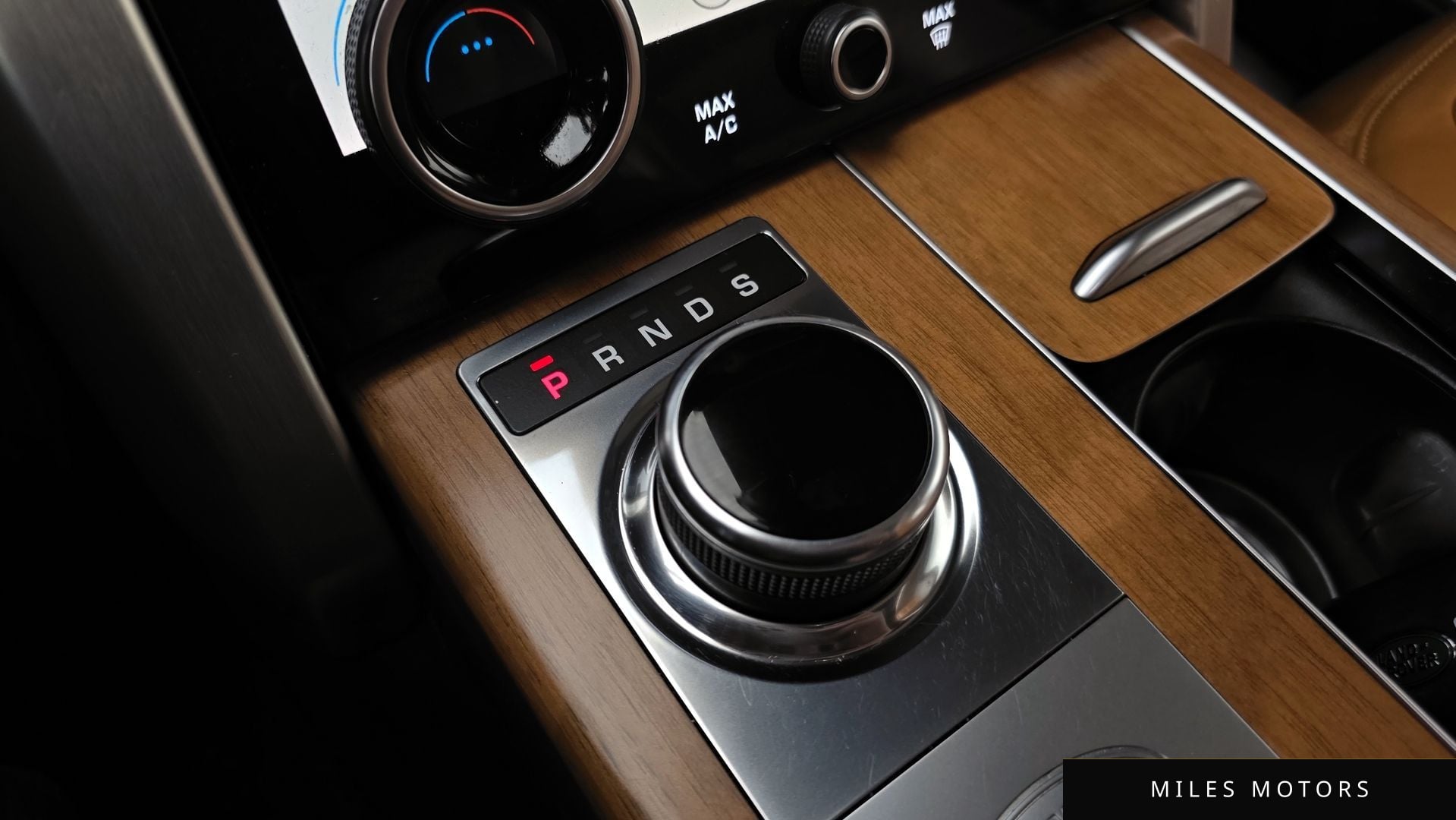 Land Rover Range Rover 2019 — миниатюра 9