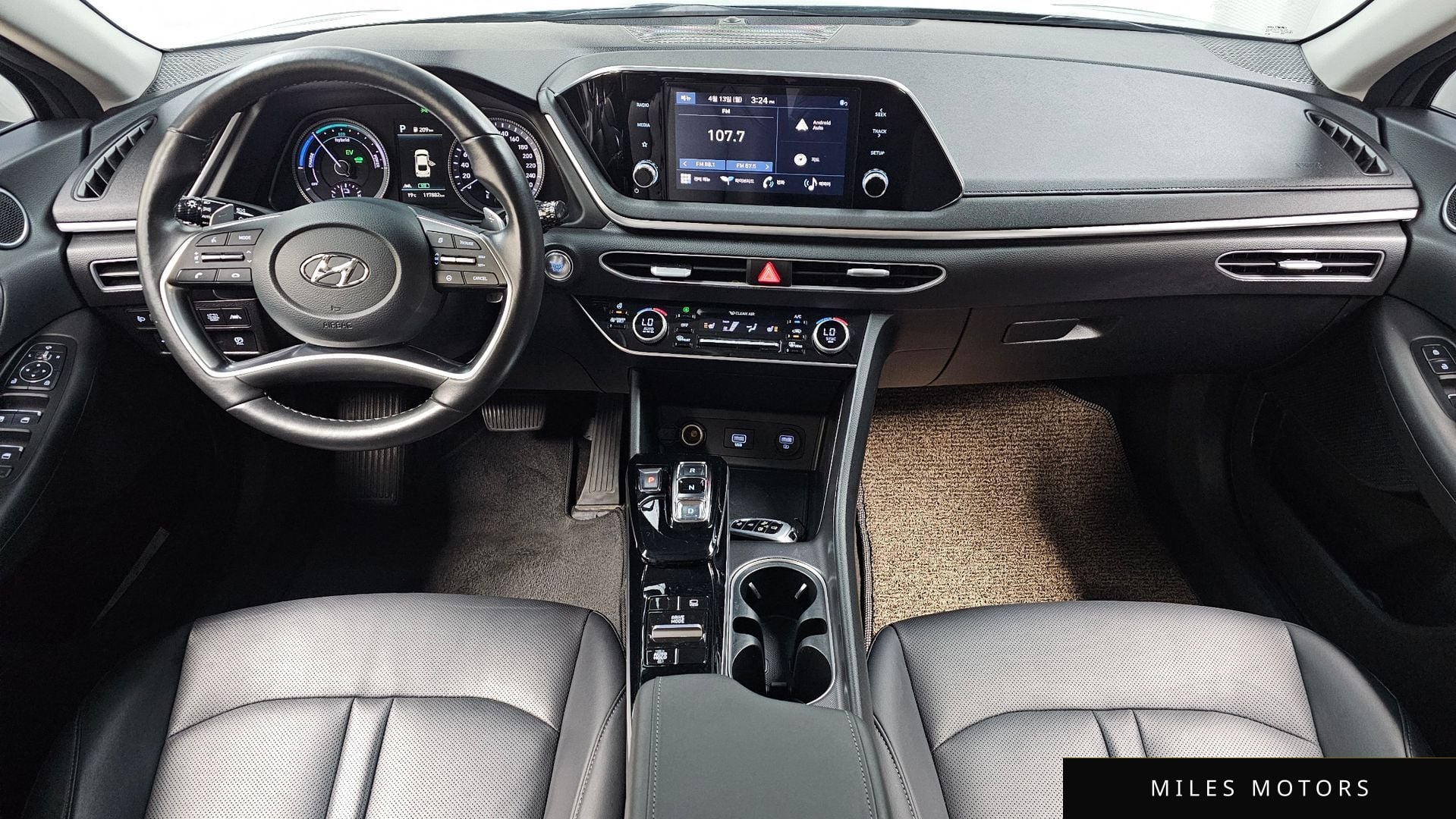 Hyundai Sonata 2022 — миниатюра 10
