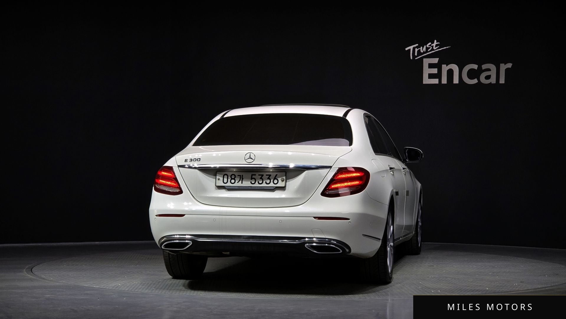 Mercedes-Benz E-Class W213 2017 — миниатюра 4