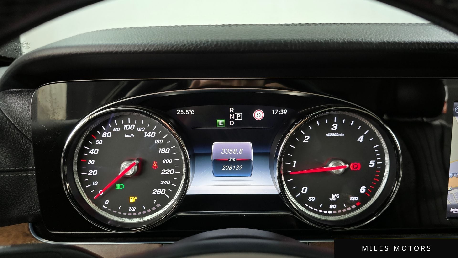 Mercedes-Benz E-Class W213 2017 — миниатюра 8