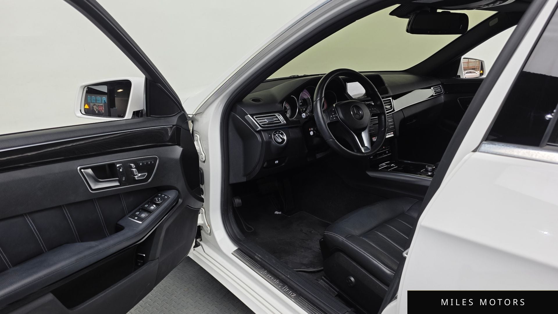 Mercedes-Benz E-Class W212 2016 — миниатюра 10