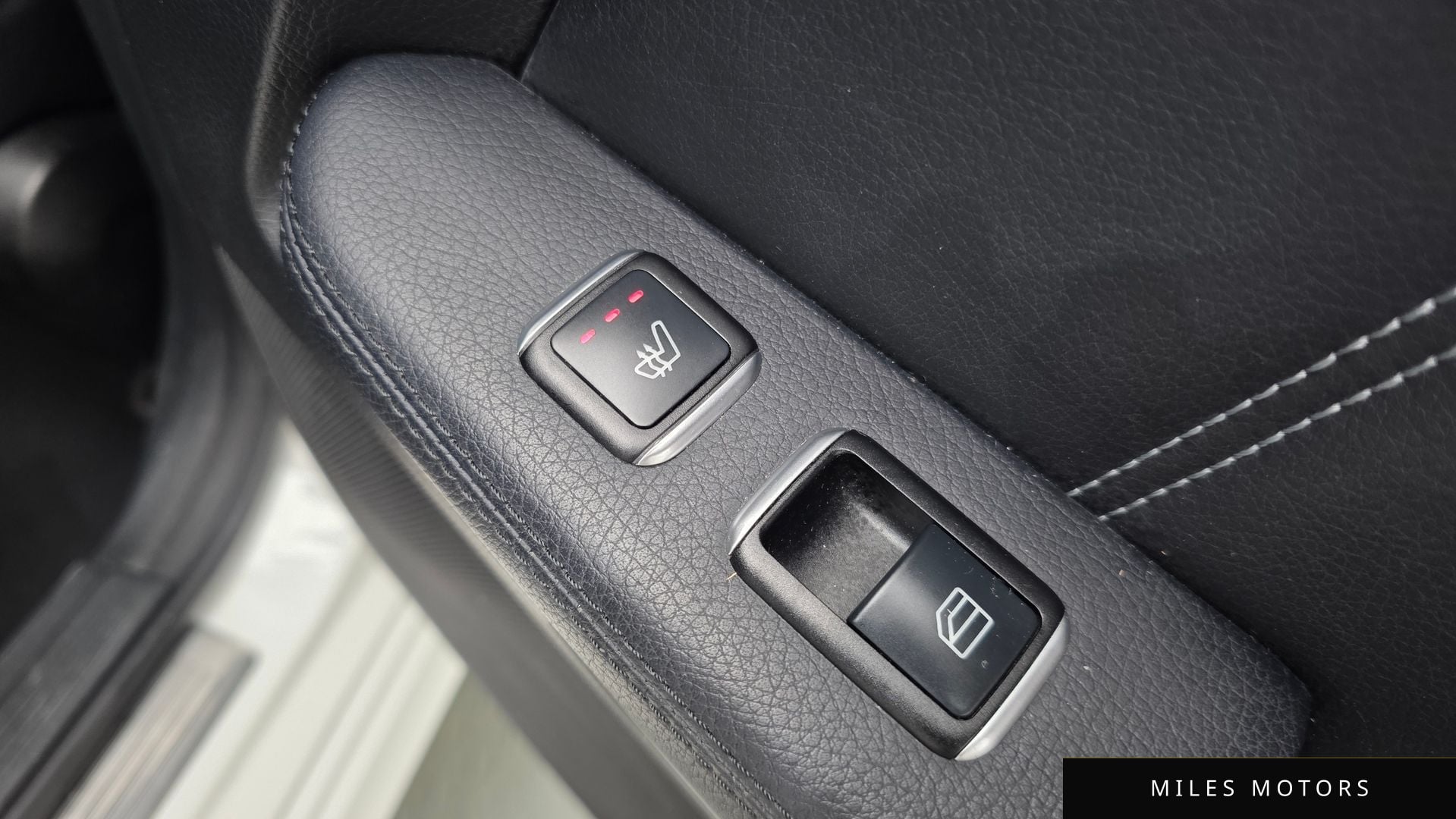 Mercedes-Benz E-Class W212 2016 — миниатюра 17