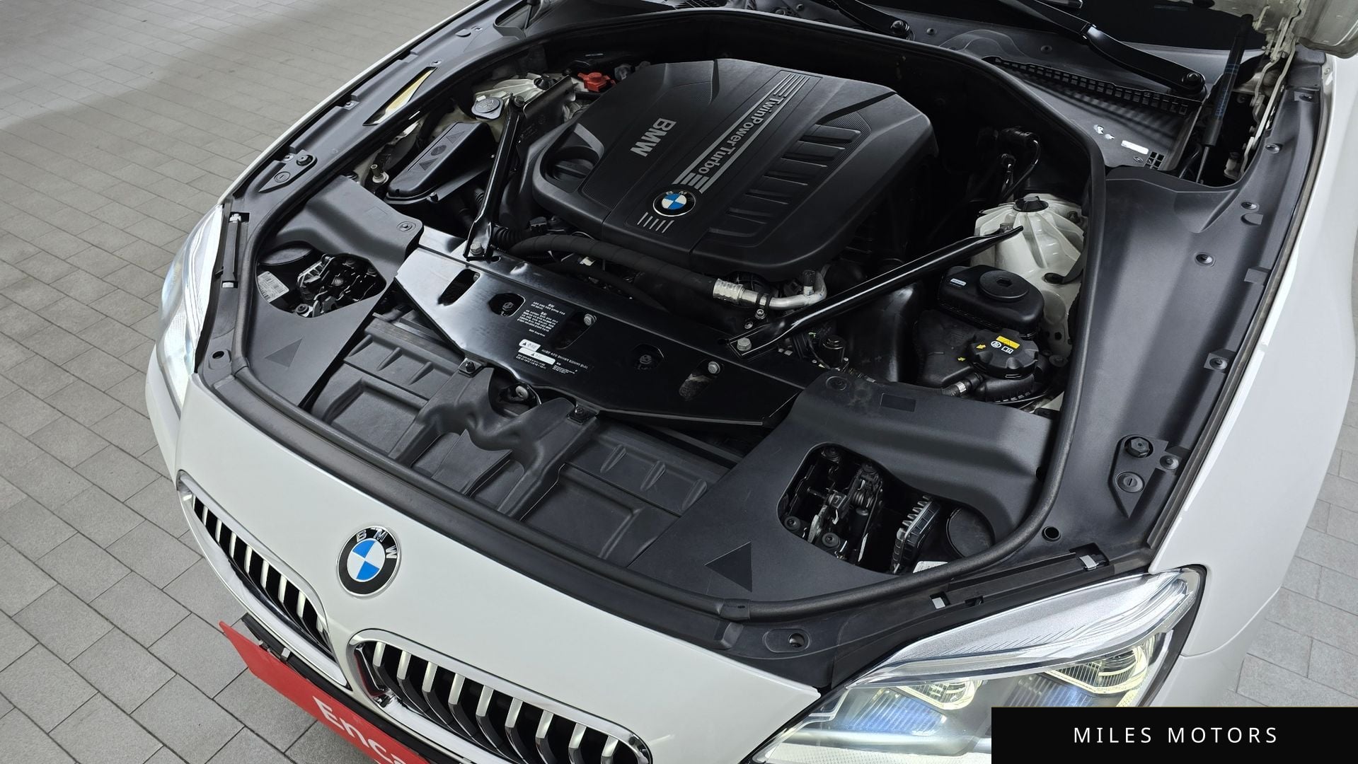 BMW 6 Series (F12) 2017 — миниатюра 6