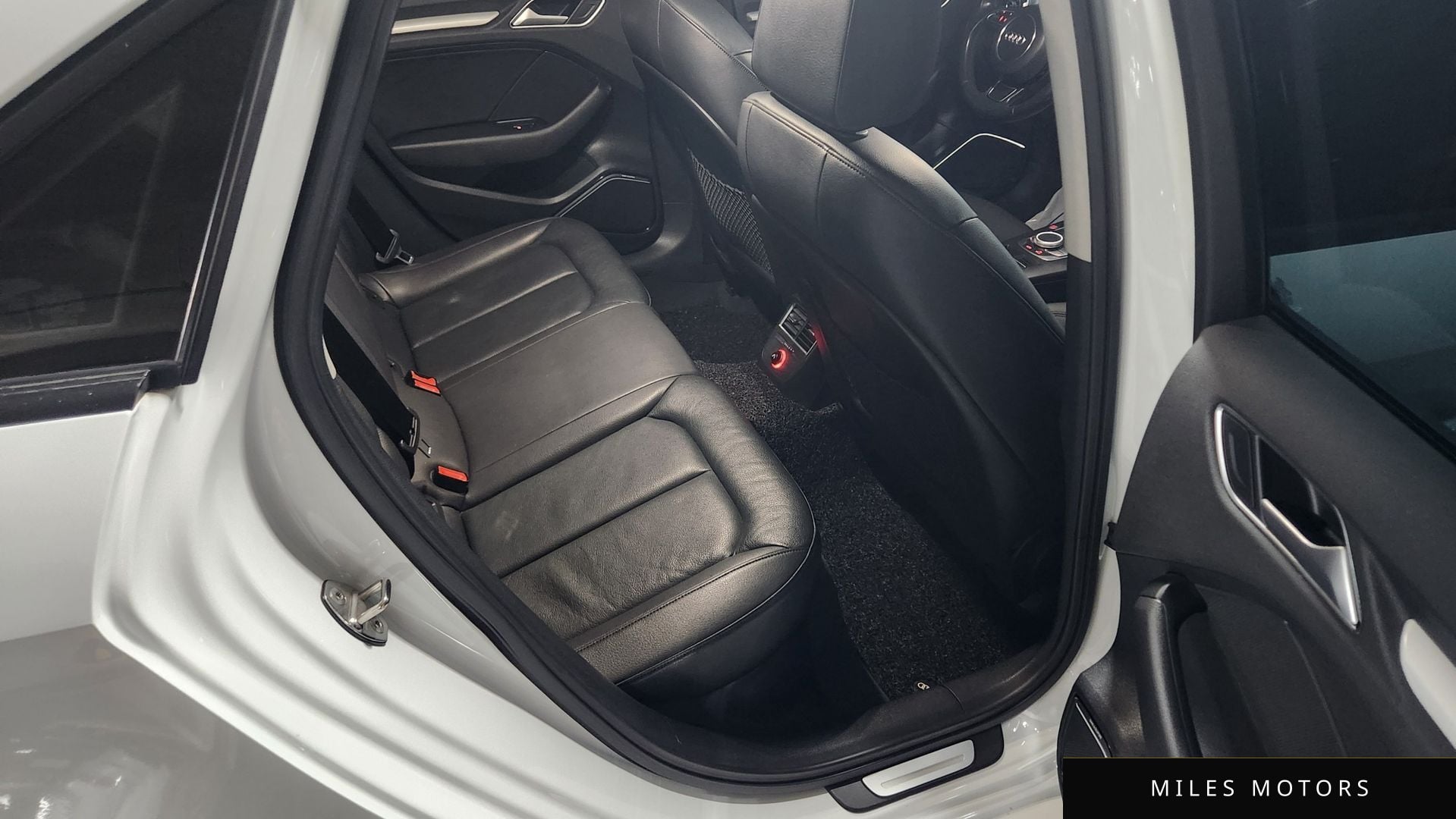 Audi A3 2015 — миниатюра 12
