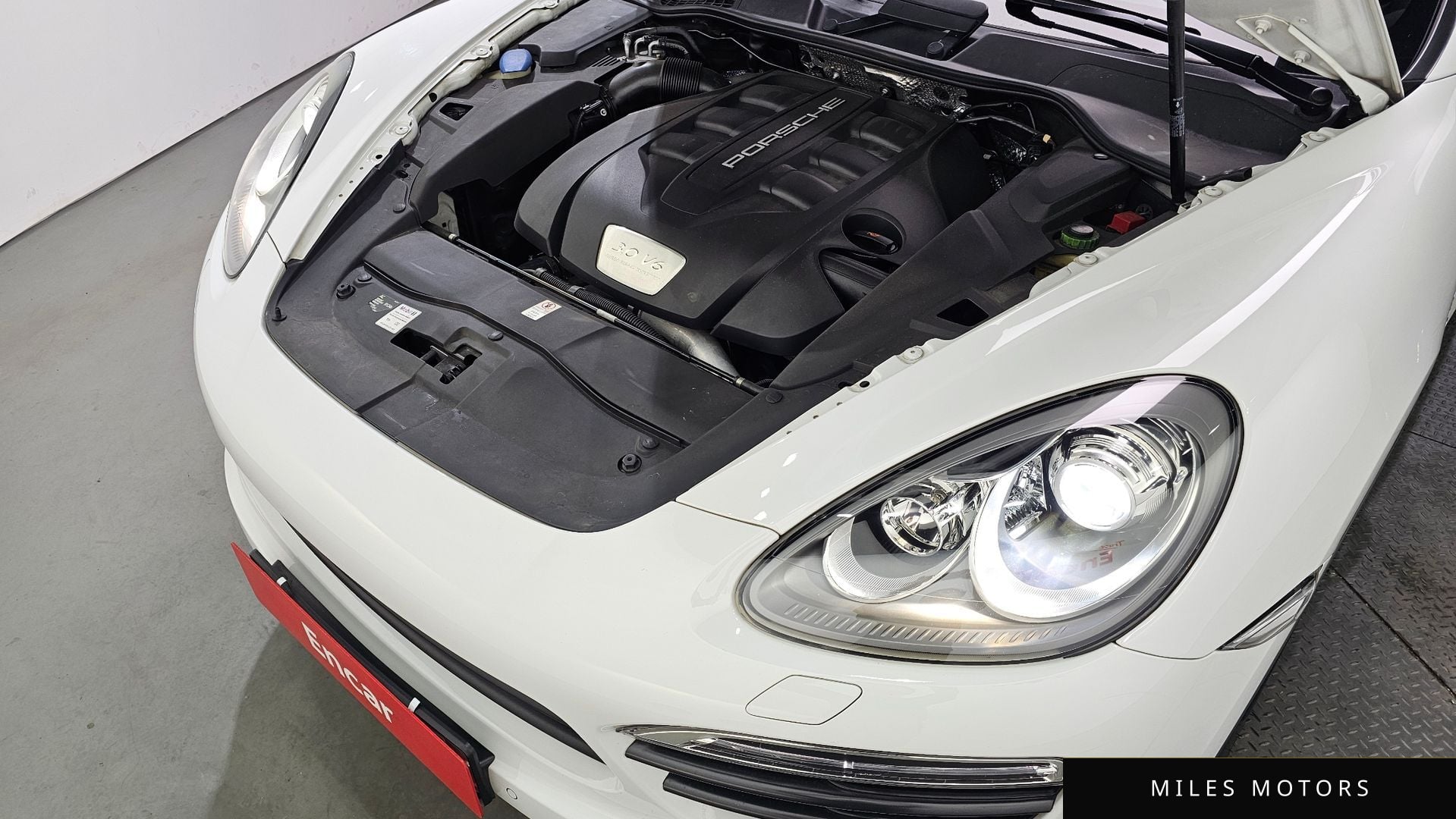 Porsche Cayenne 2013 — миниатюра 6