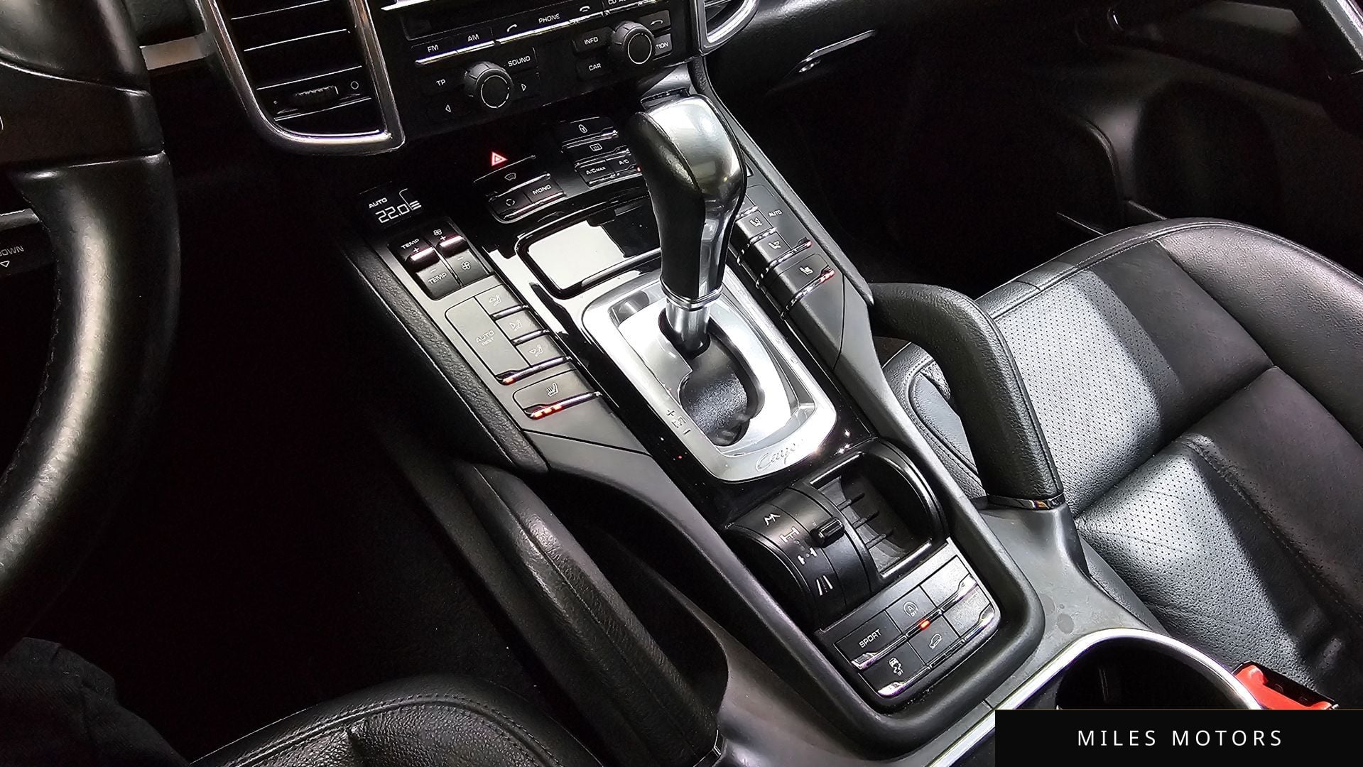 Porsche Cayenne 2013 — миниатюра 9