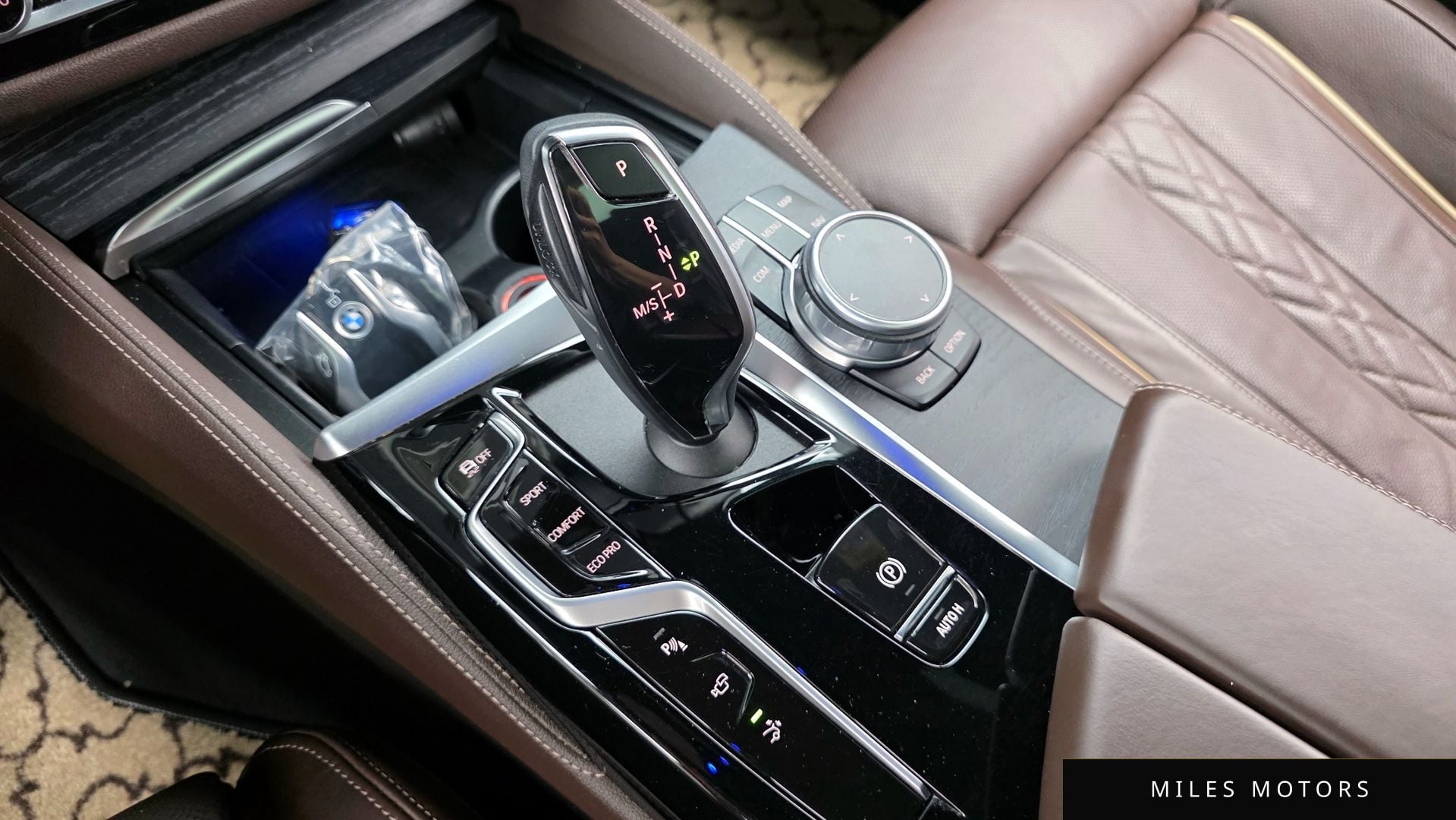 BMW 6 Series GT (G32) 2022 — миниатюра 12