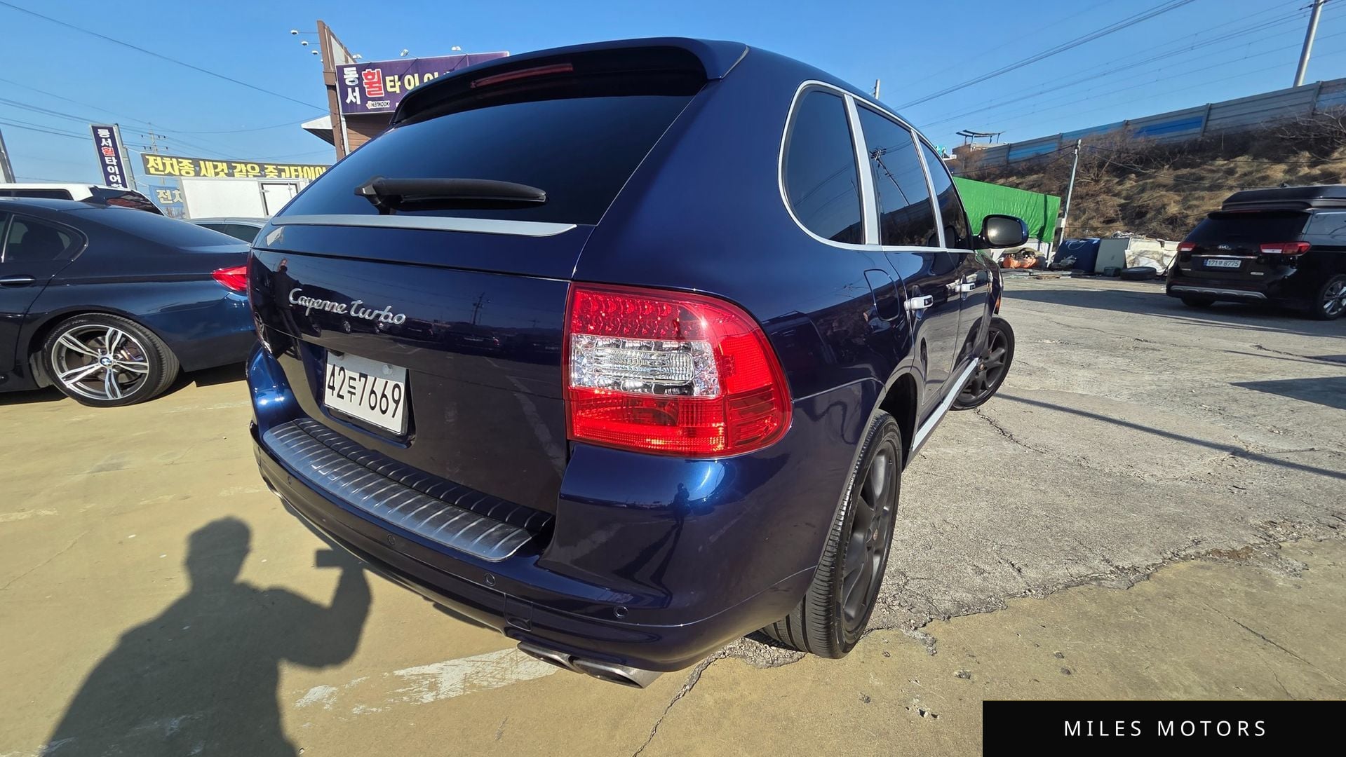 Porsche Cayenne 2004 — миниатюра 2