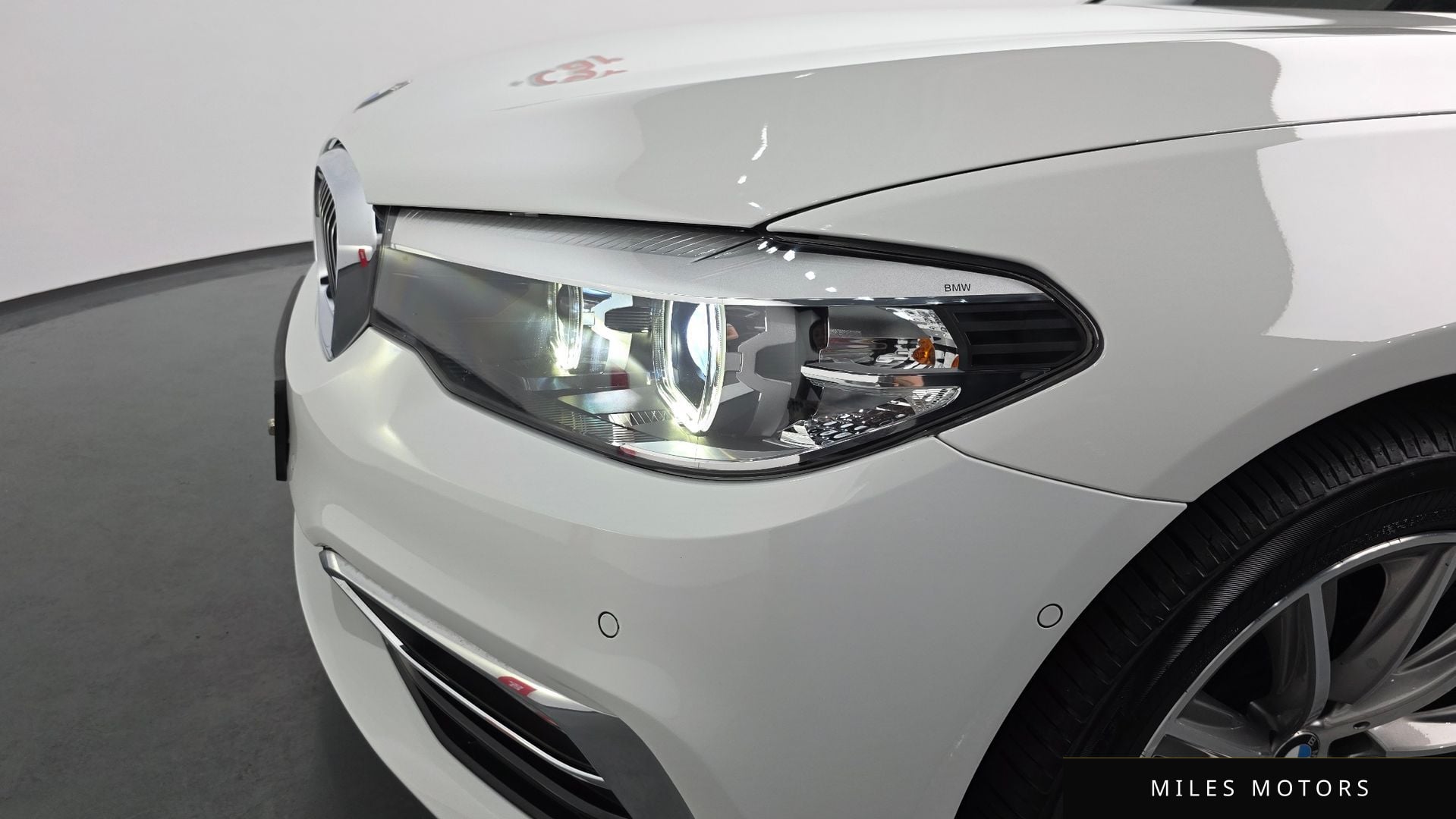 BMW 5 Series (G30) 2018 — миниатюра 7