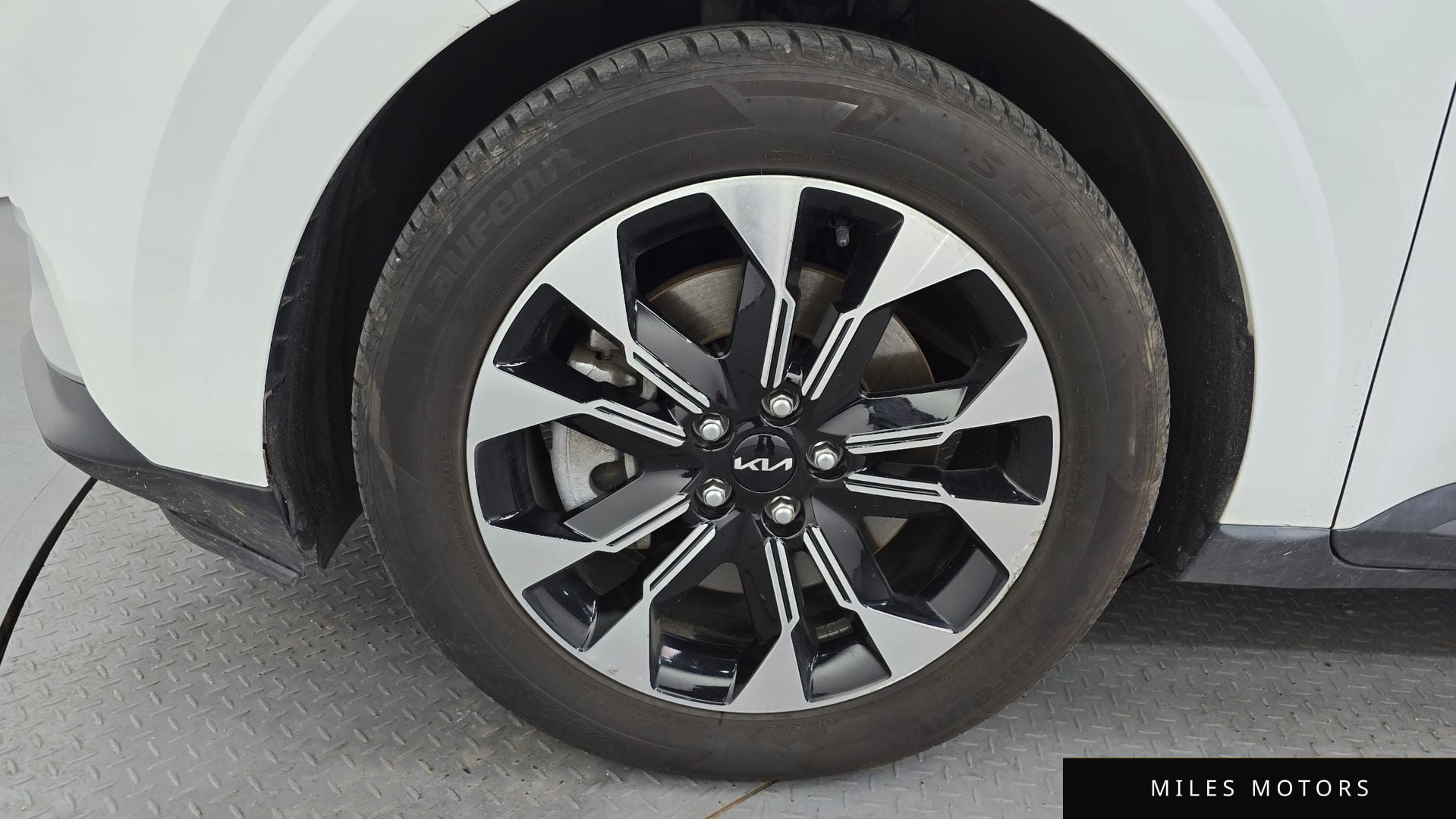 Kia Carnival 2023 — миниатюра 5