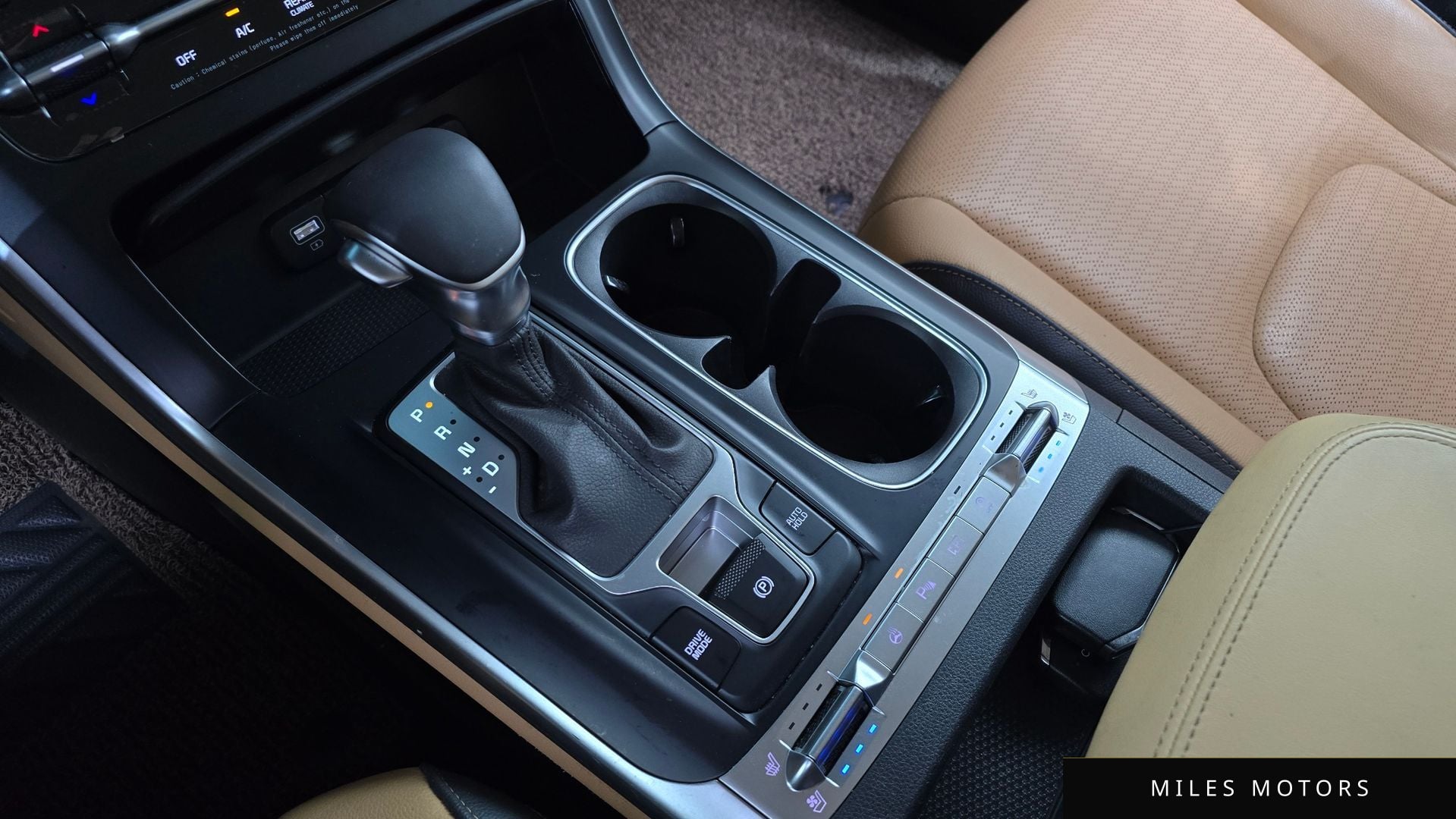Kia Carnival 2023 — миниатюра 12