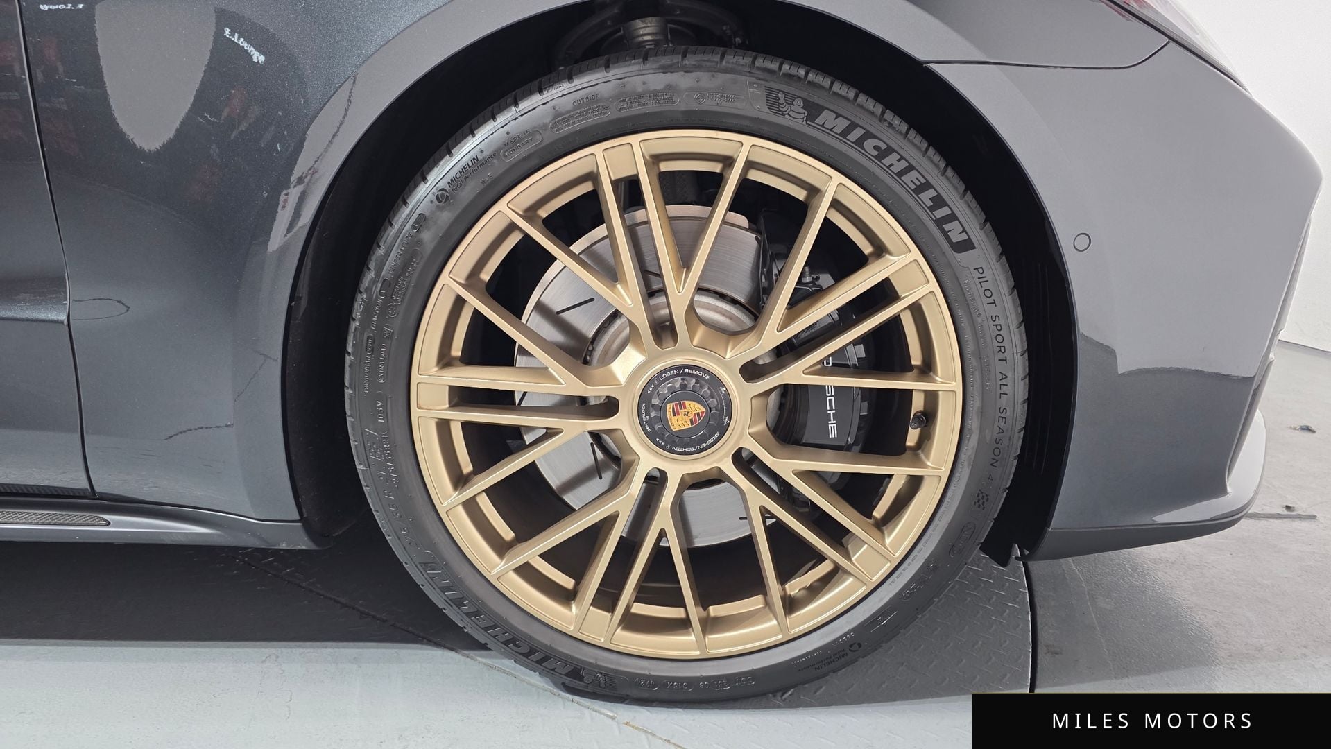 Porsche Panamera 2025 — миниатюра 4