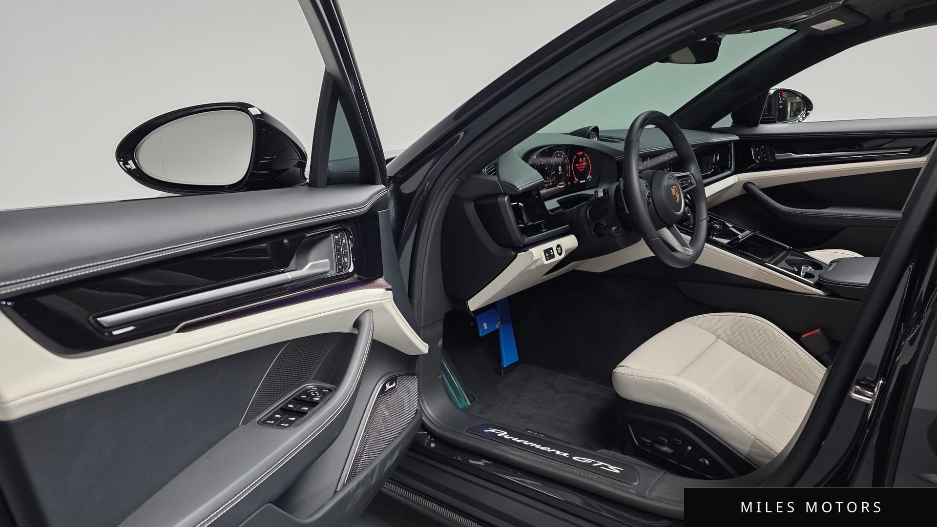 Porsche Panamera 2025 — миниатюра 12