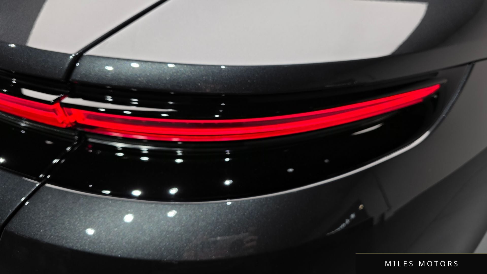 Porsche Panamera 2025 — миниатюра 8