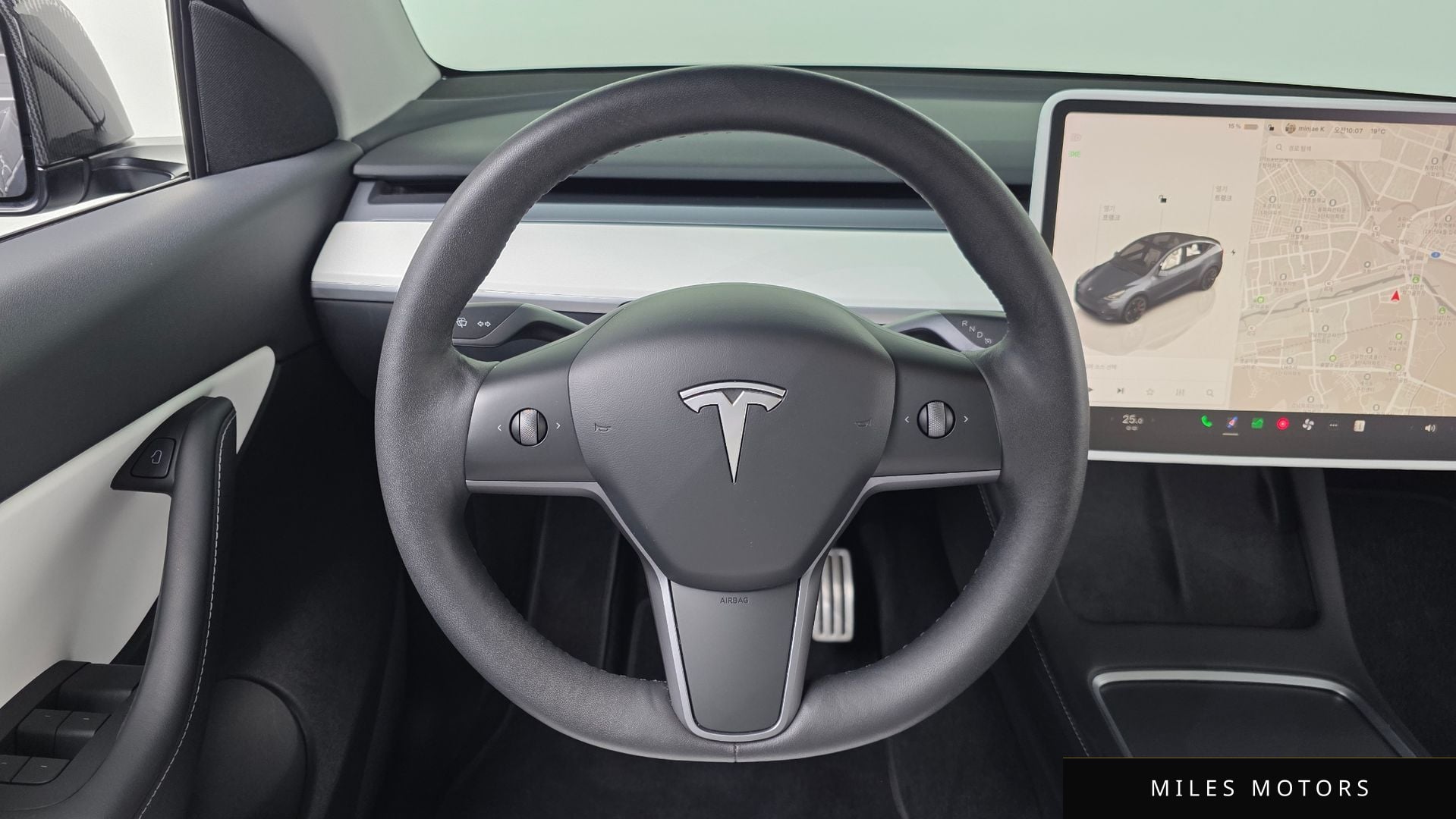 Tesla 모델 Y 2022 — миниатюра 31