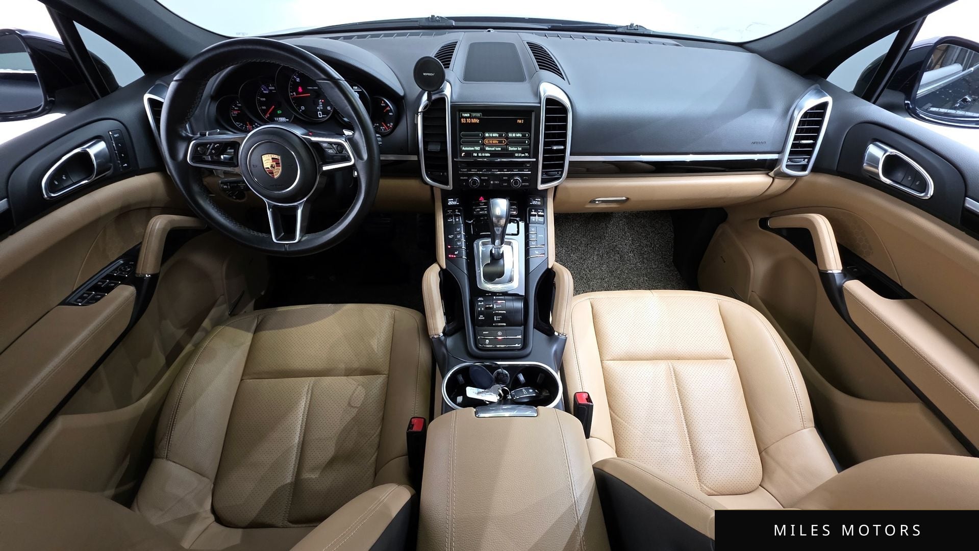 Porsche Cayenne 2016 — миниатюра 7