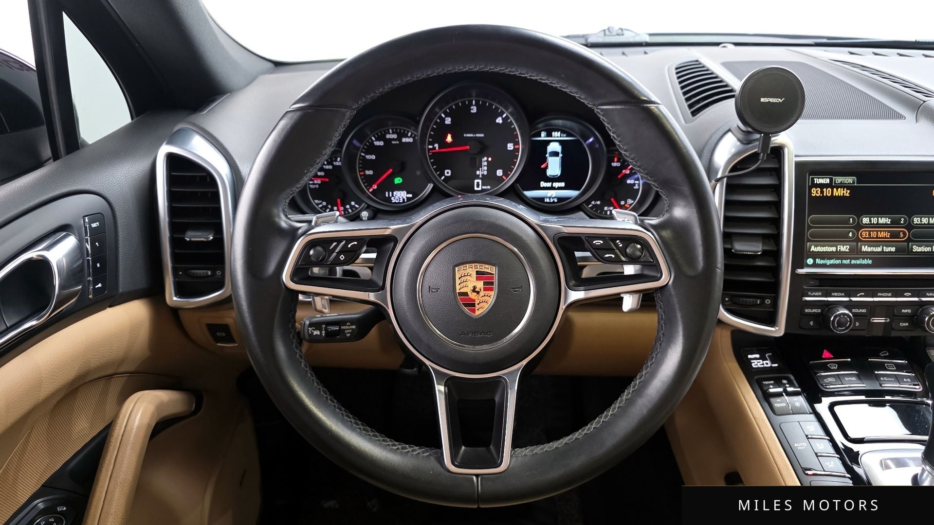 Porsche Cayenne 2016 — миниатюра 13