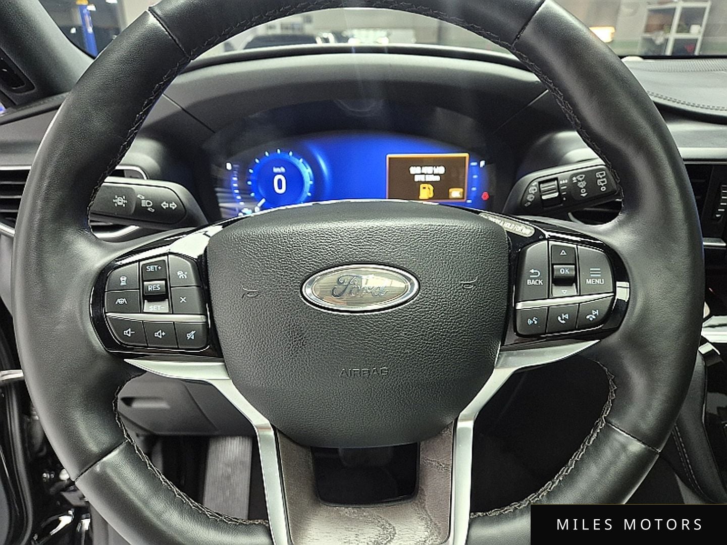 Ford Explorer 2022 — миниатюра 12