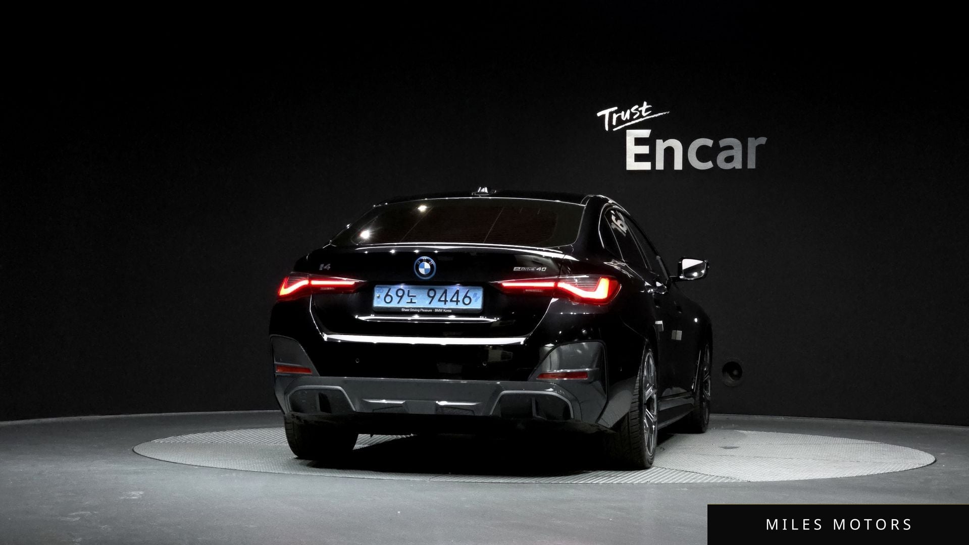 BMW i4 2024 — миниатюра 4