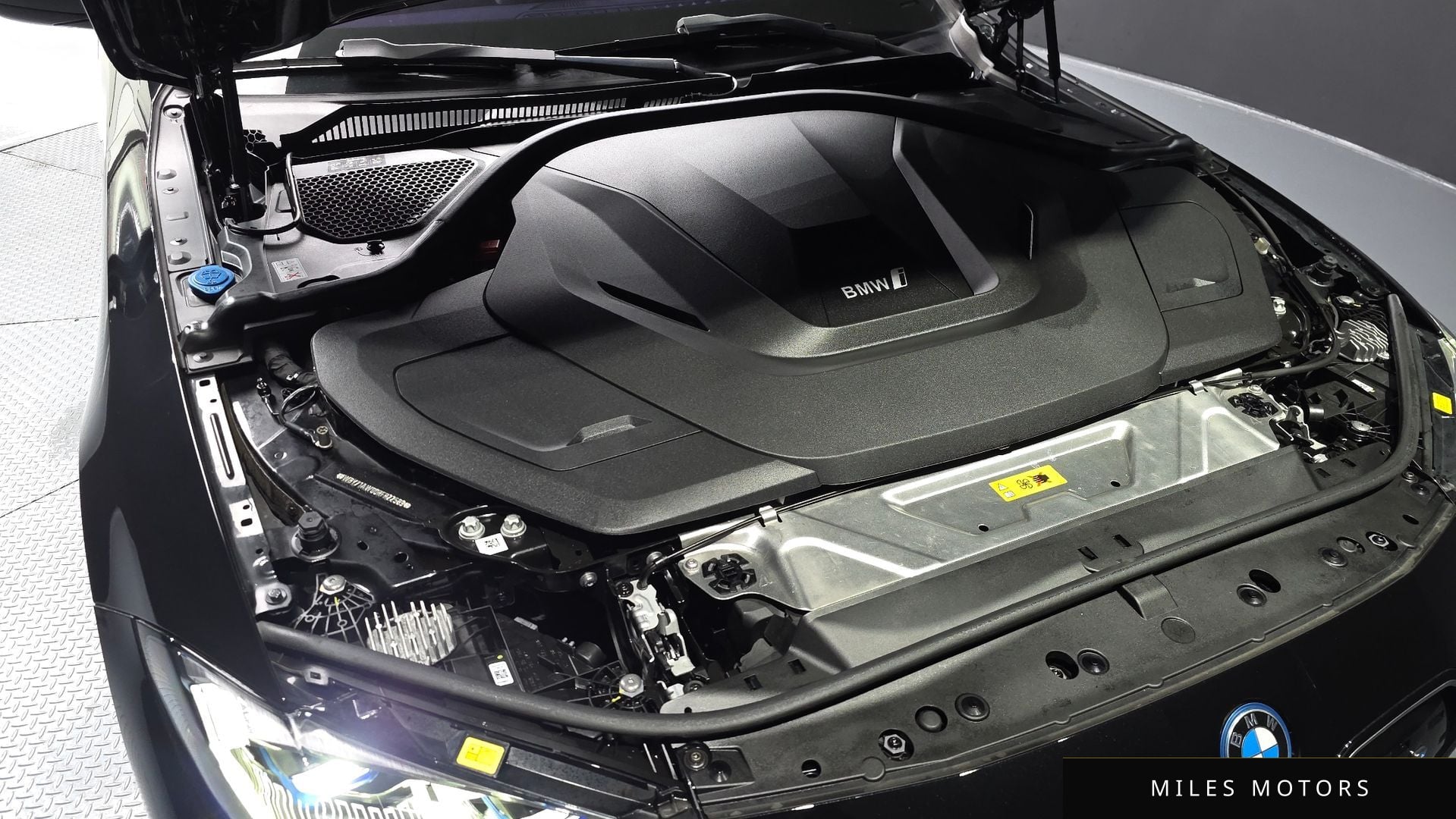 BMW i4 2024 — миниатюра 6