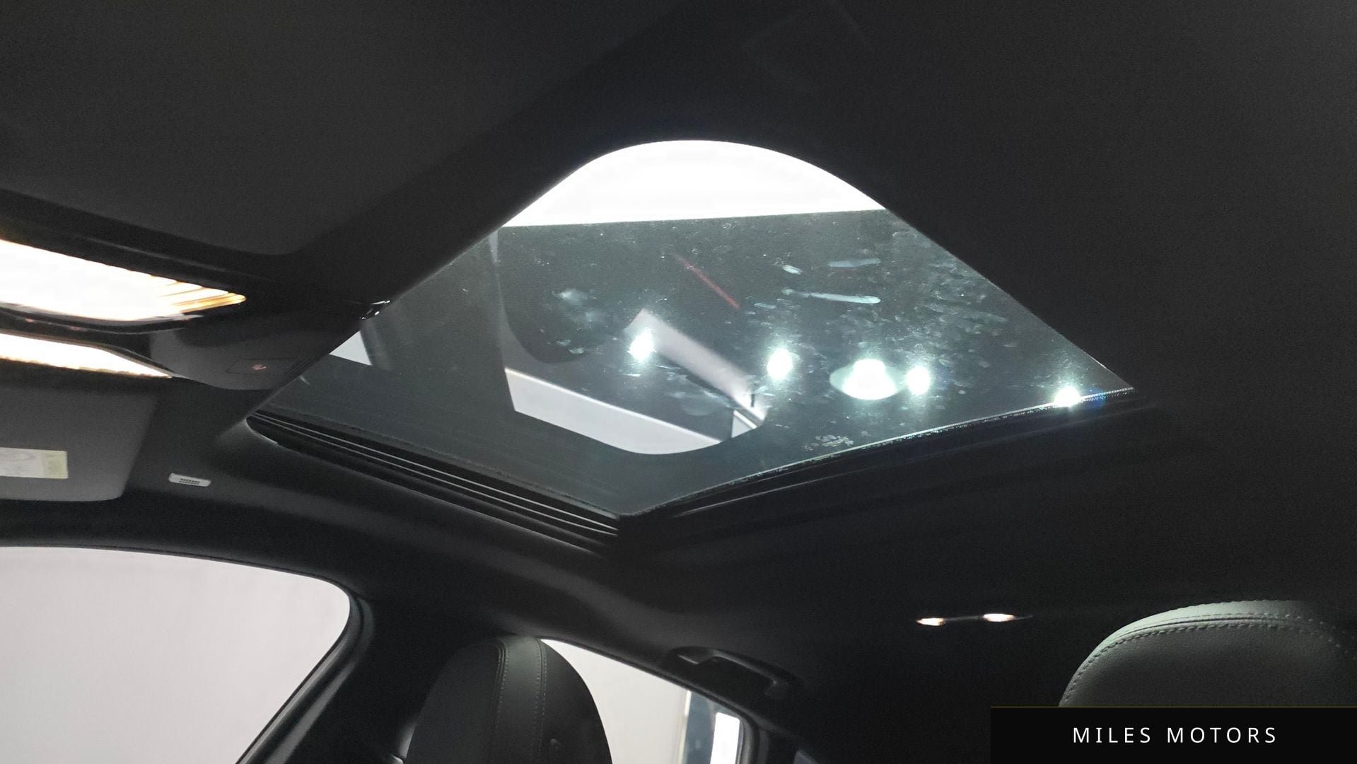 BMW i4 2024 — миниатюра 25
